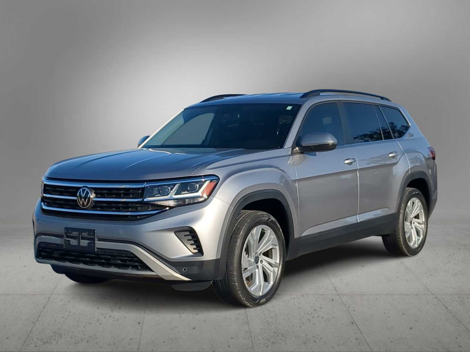 Thumbnail: 2022 Volkswagen Atlas - 4