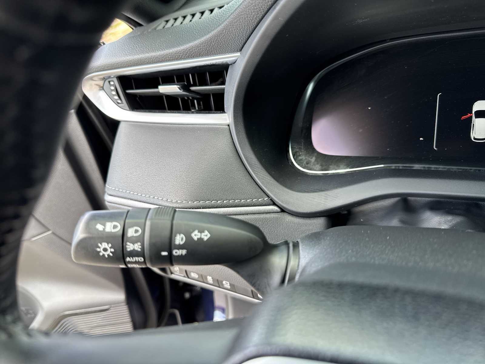 Thumbnail: 2024 Toyota Venza - 25