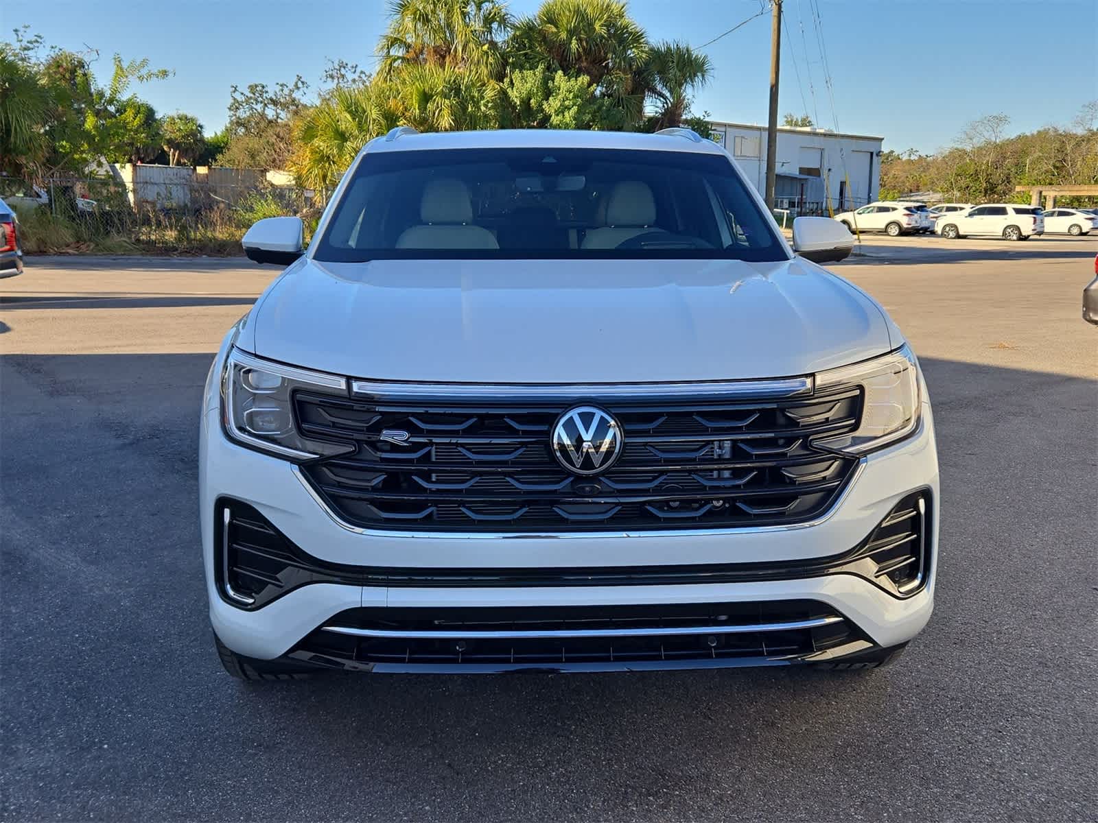 Thumbnail: 2026 Volkswagen Atlas - 17