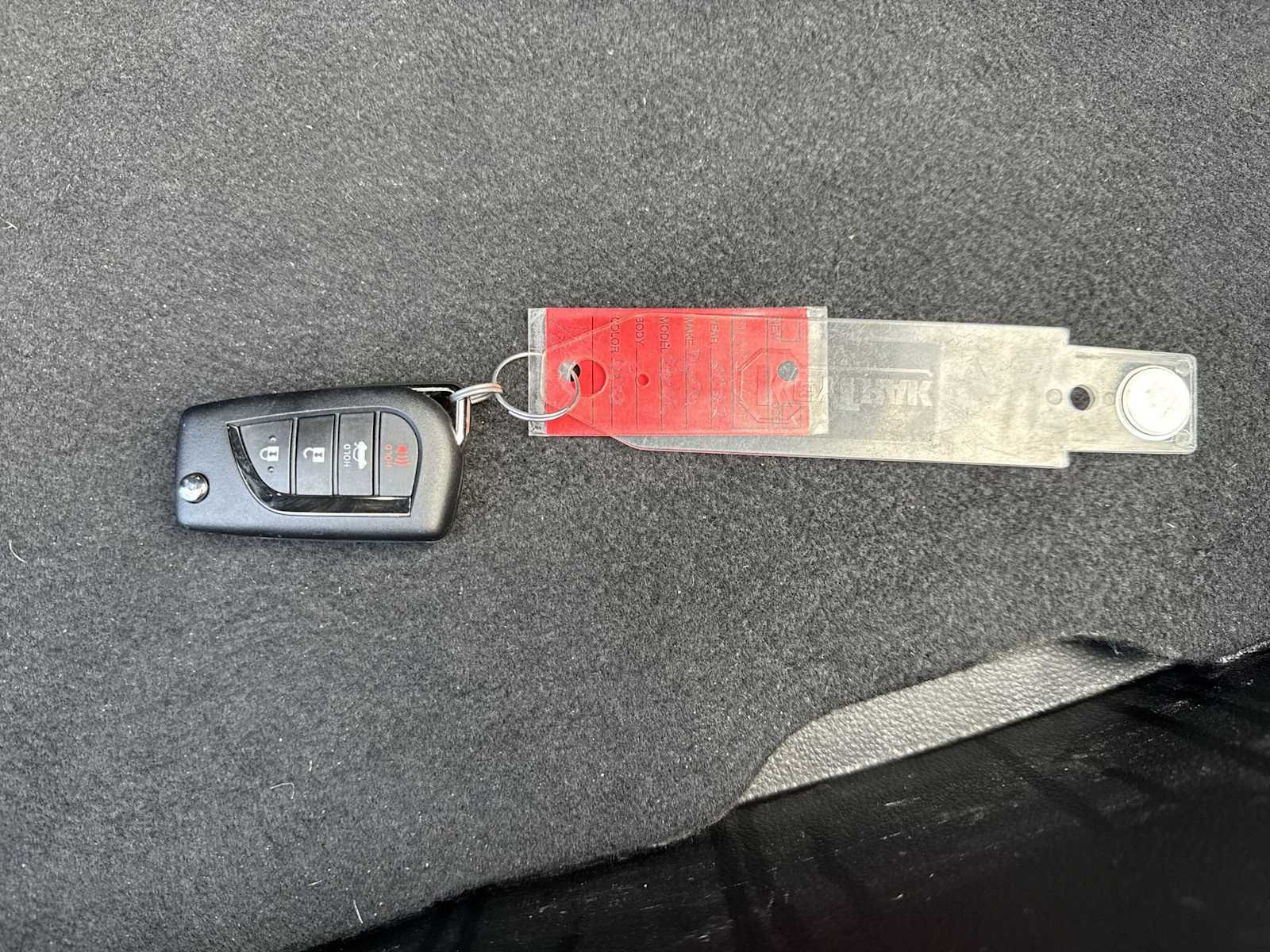 Thumbnail: 2022 Toyota Corolla - 32