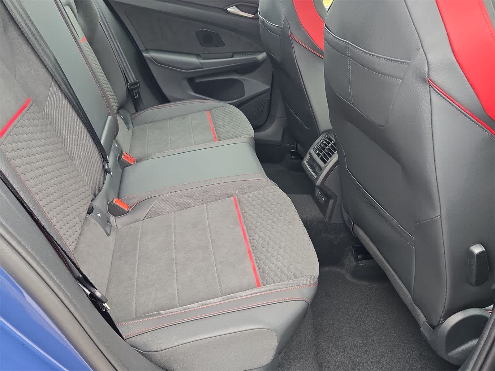 Thumbnail: 2026 Volkswagen Golf - 21