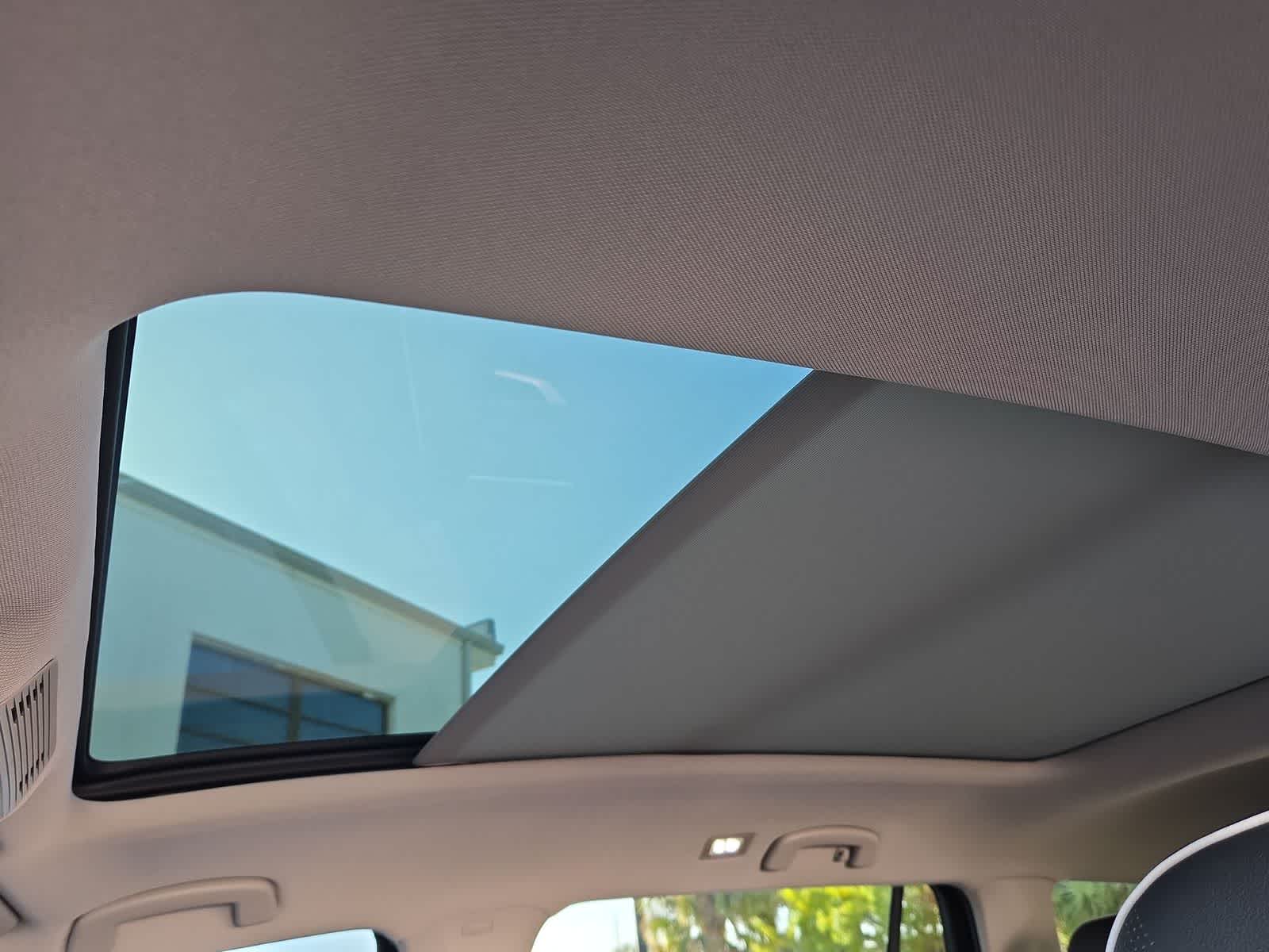 Thumbnail: 2026 Volkswagen Atlas - 19