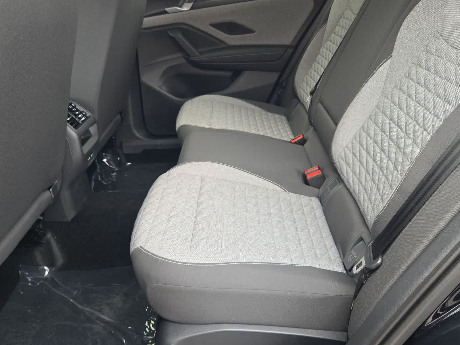 Thumbnail: 2026 Volkswagen Tiguan - 19