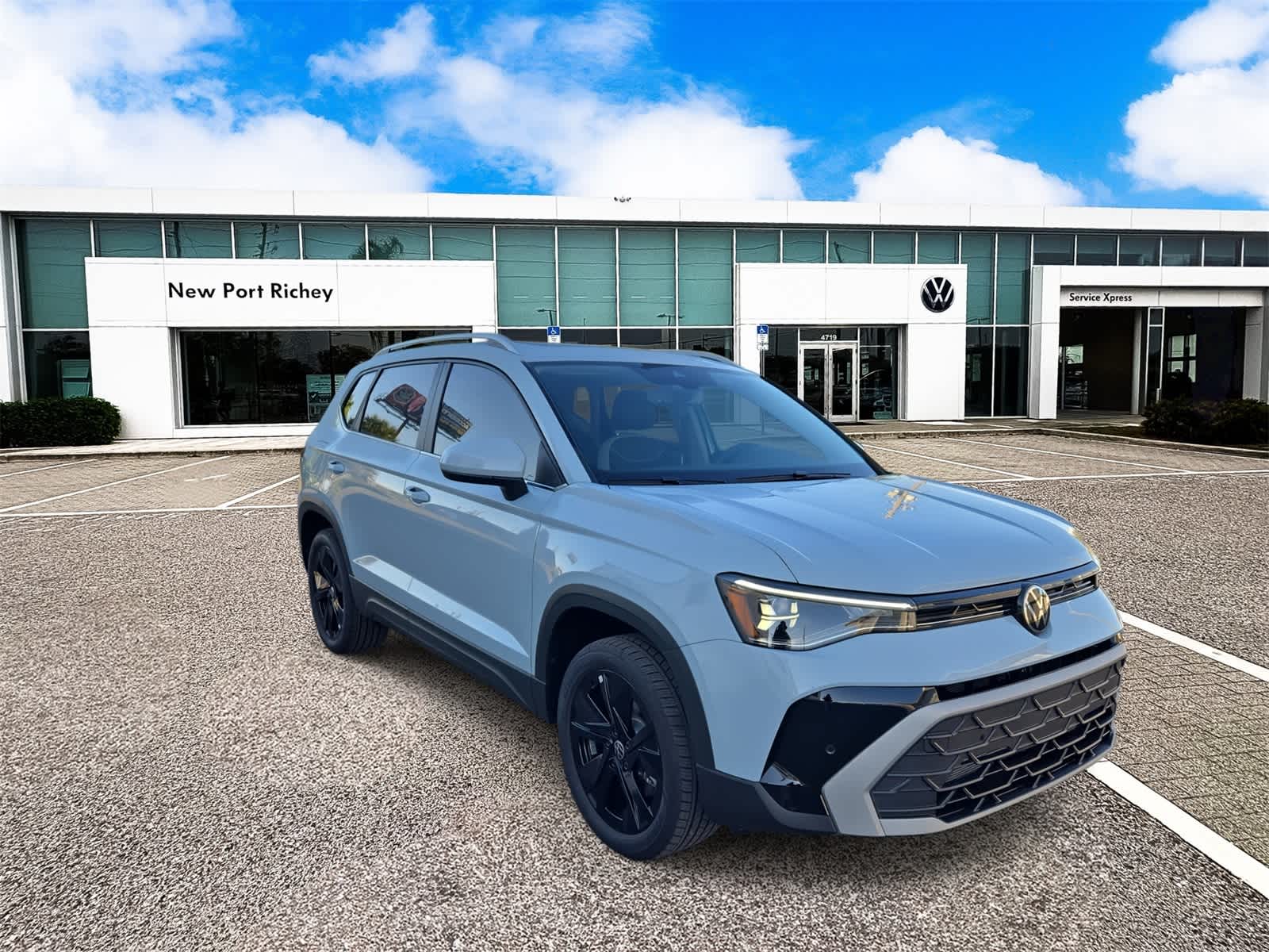 Thumbnail: 2025 Volkswagen Taos - 2