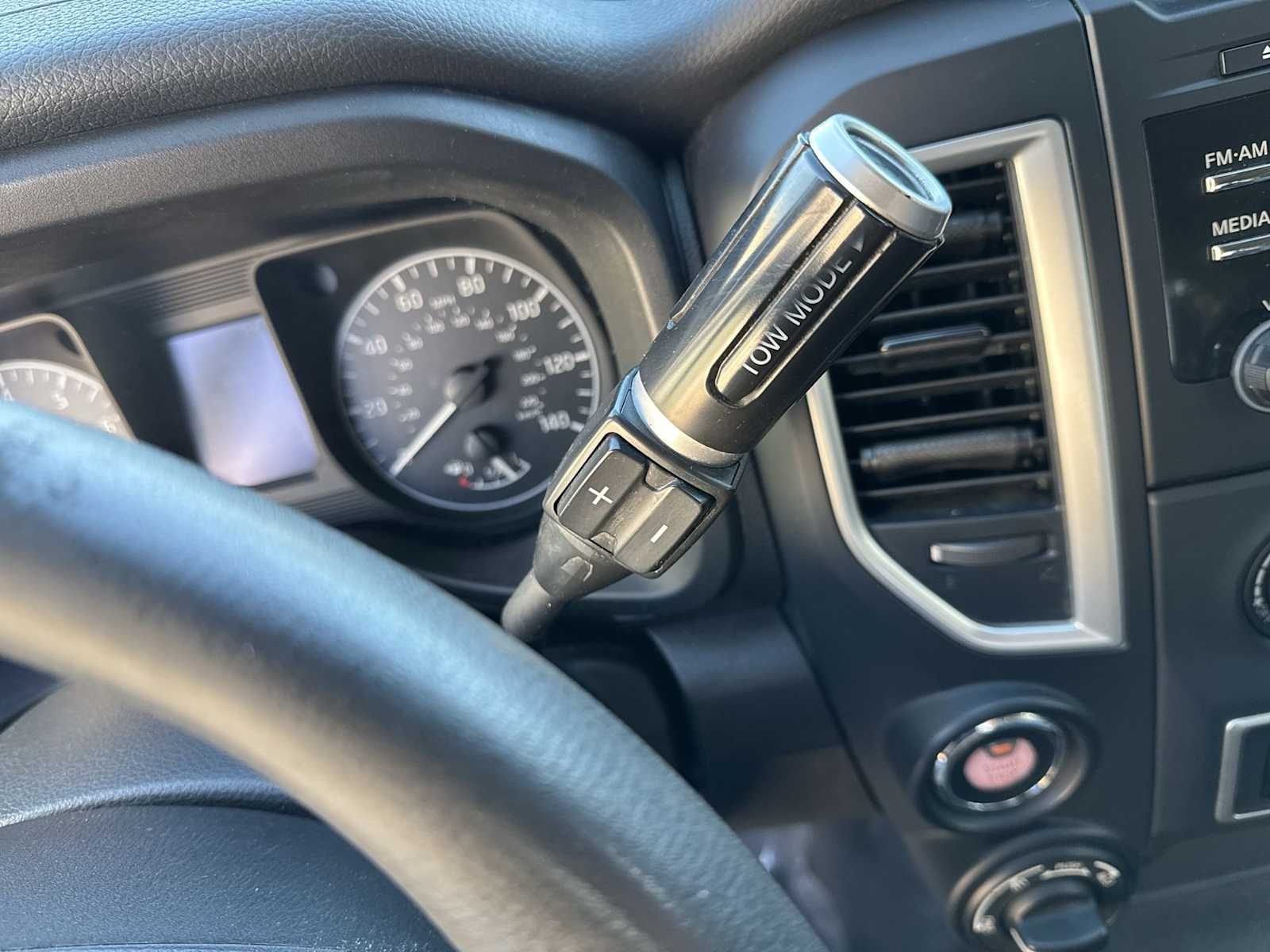 Thumbnail: 2018 Nissan Titan - 24