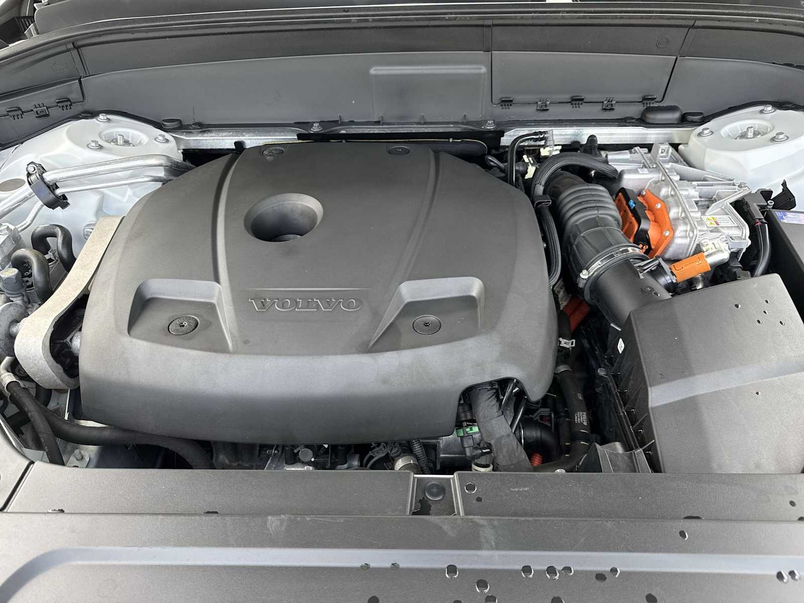 Thumbnail: 2022 Volvo XC90 - 13