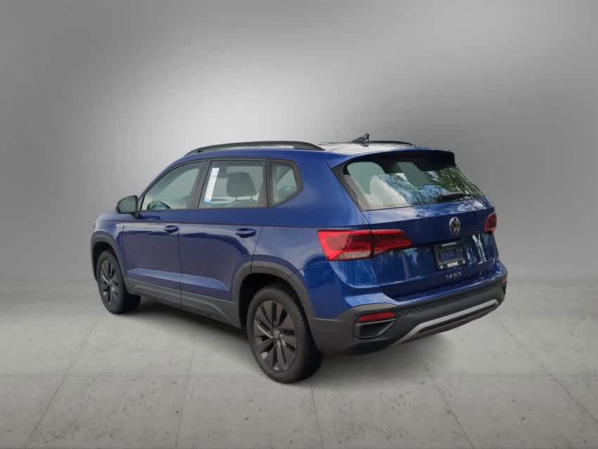Thumbnail: 2022 Volkswagen Taos - 6