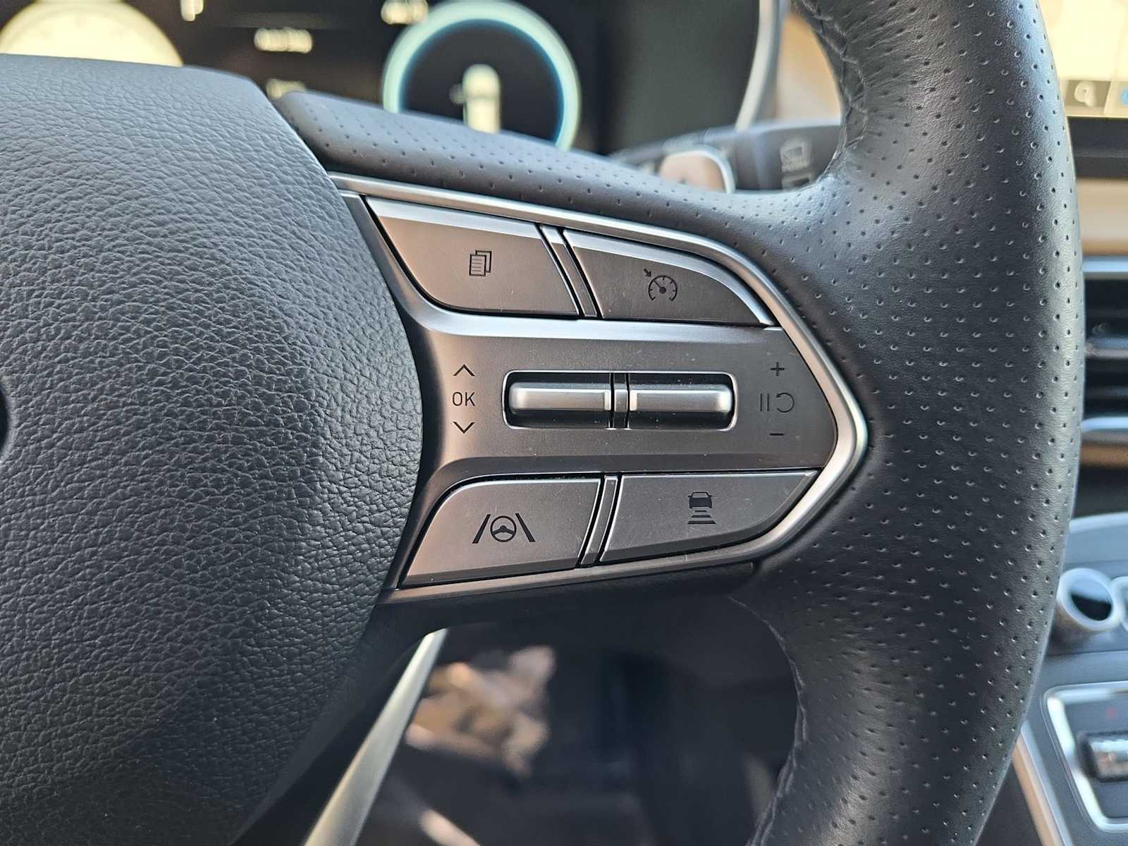 Thumbnail: 2023 Hyundai Santa Fe - 27