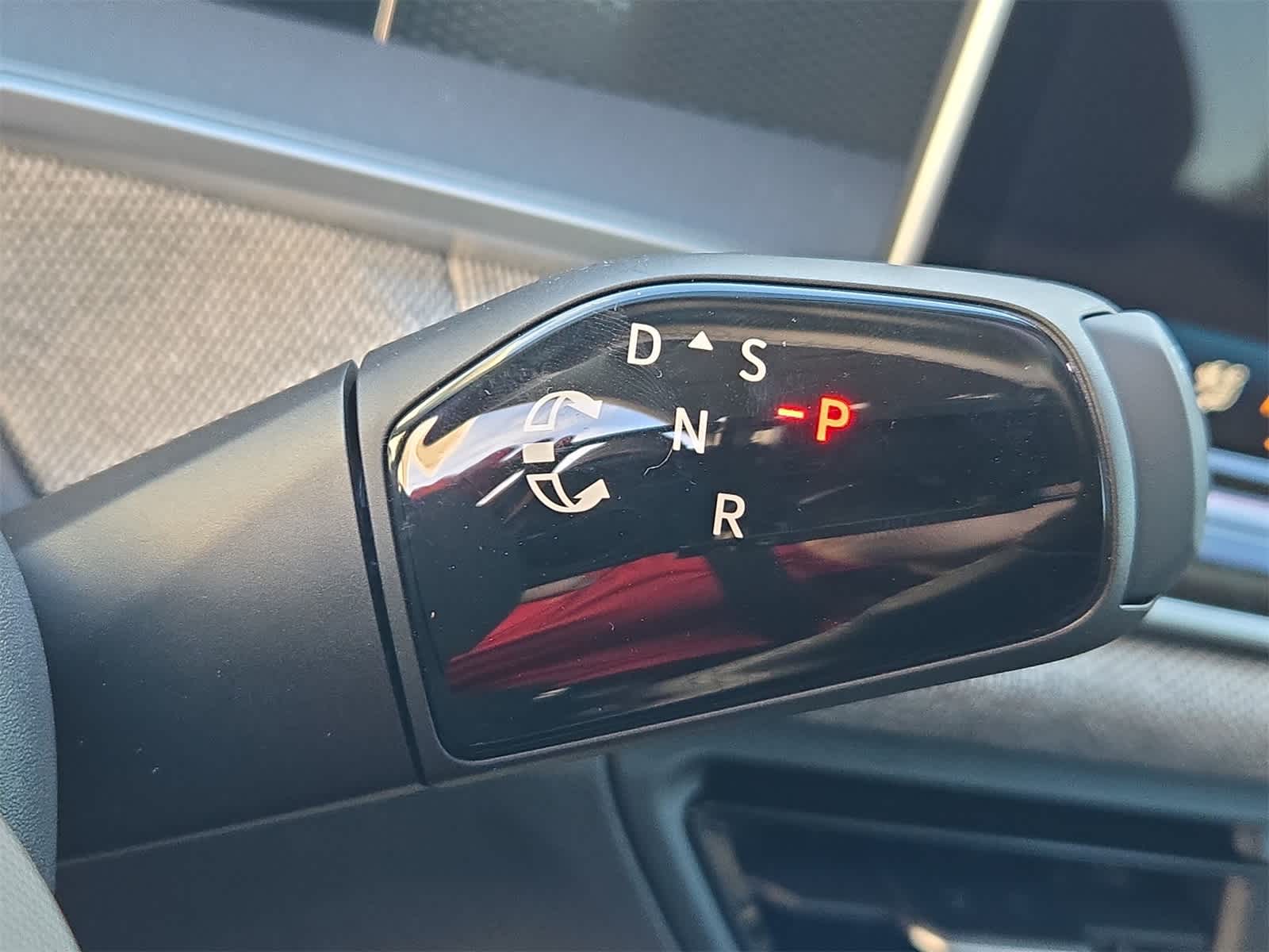 Thumbnail: 2025 Volkswagen Tiguan - 28