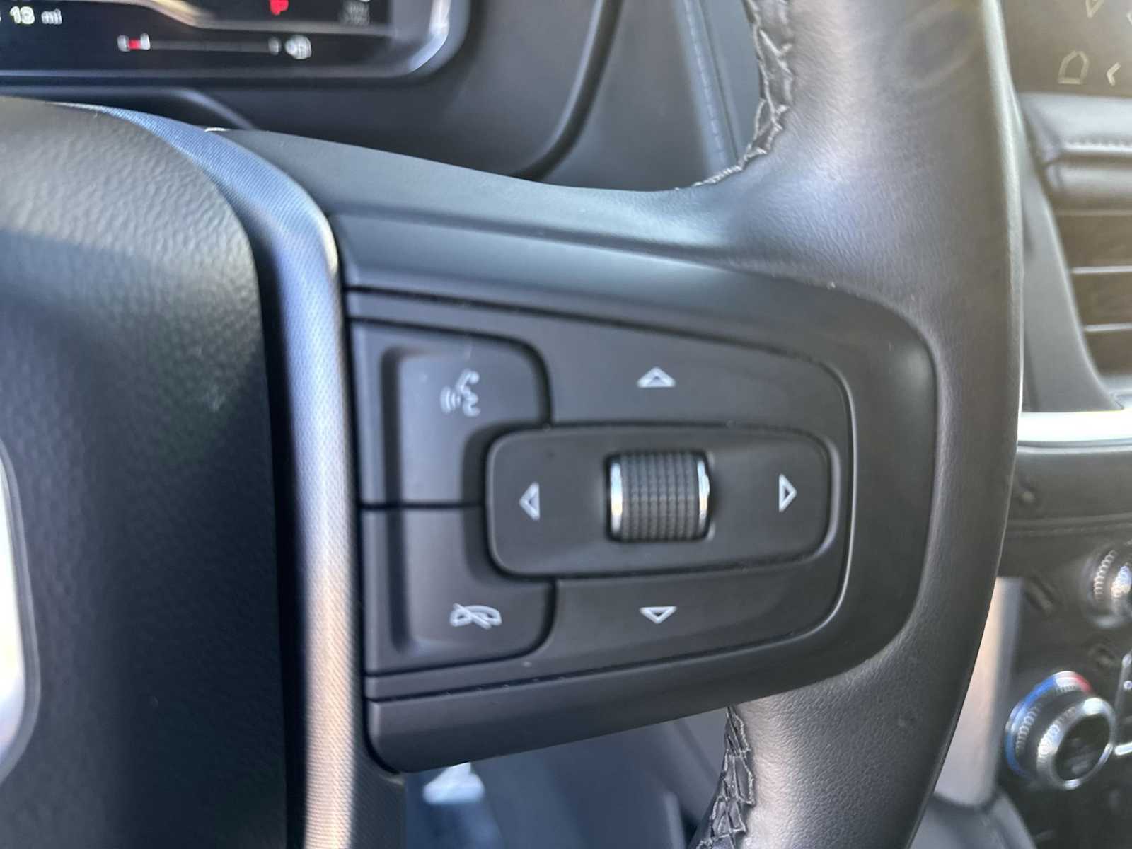 Thumbnail: 2024 GMC Yukon - 24