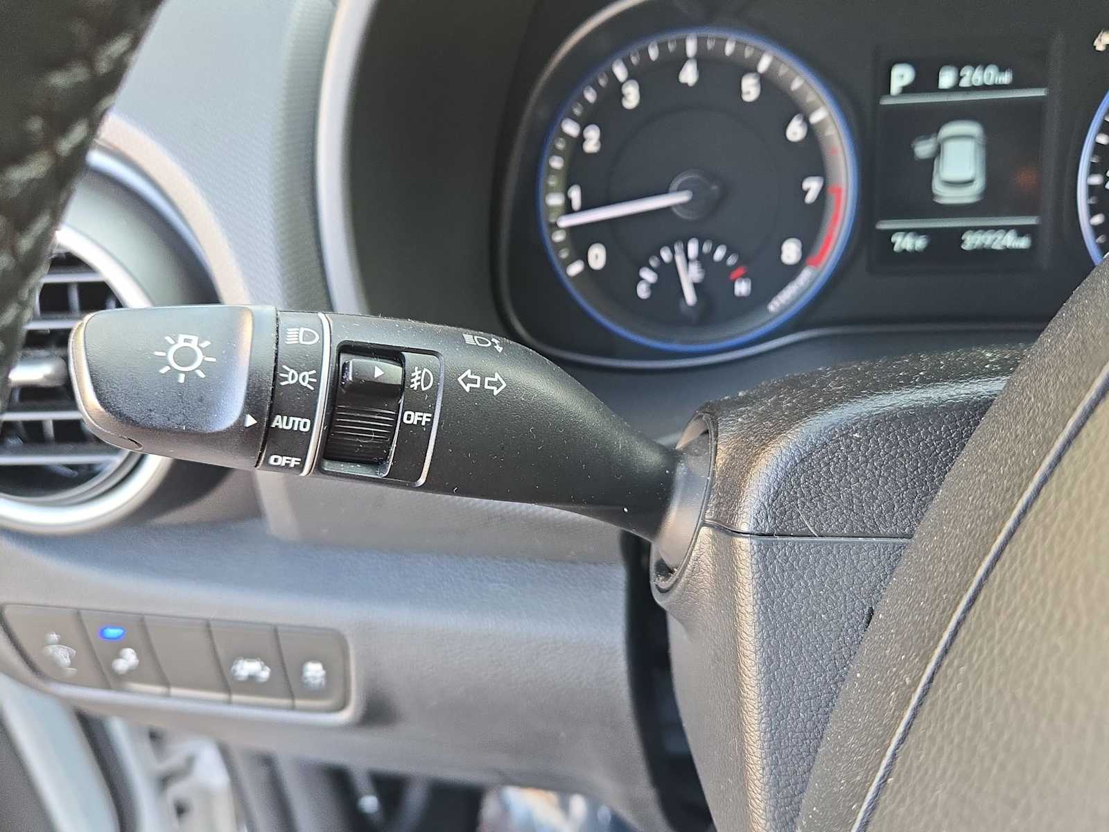 Thumbnail: 2019 Hyundai Kona - 25