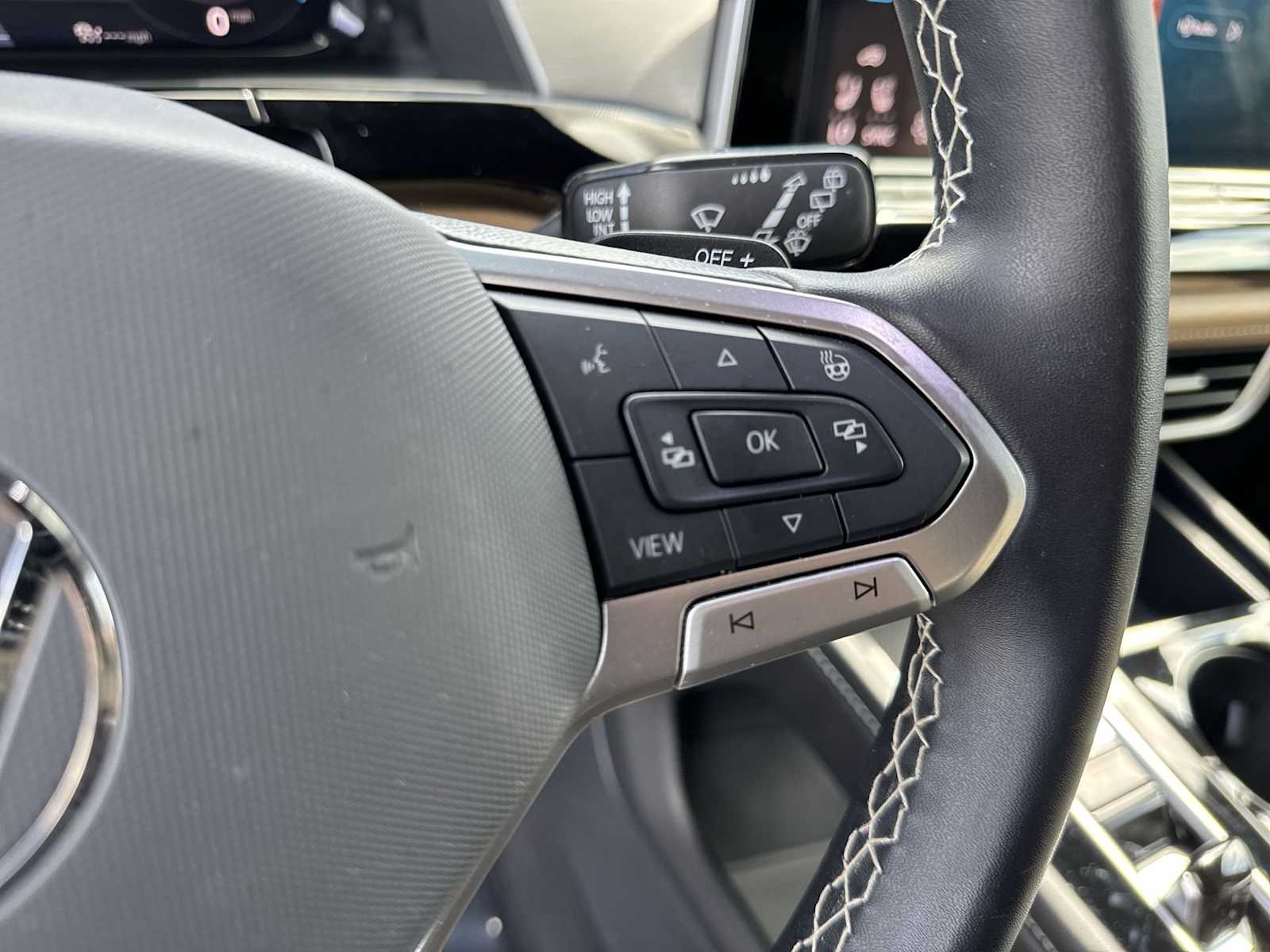 Thumbnail: 2024 Volkswagen Atlas - 24