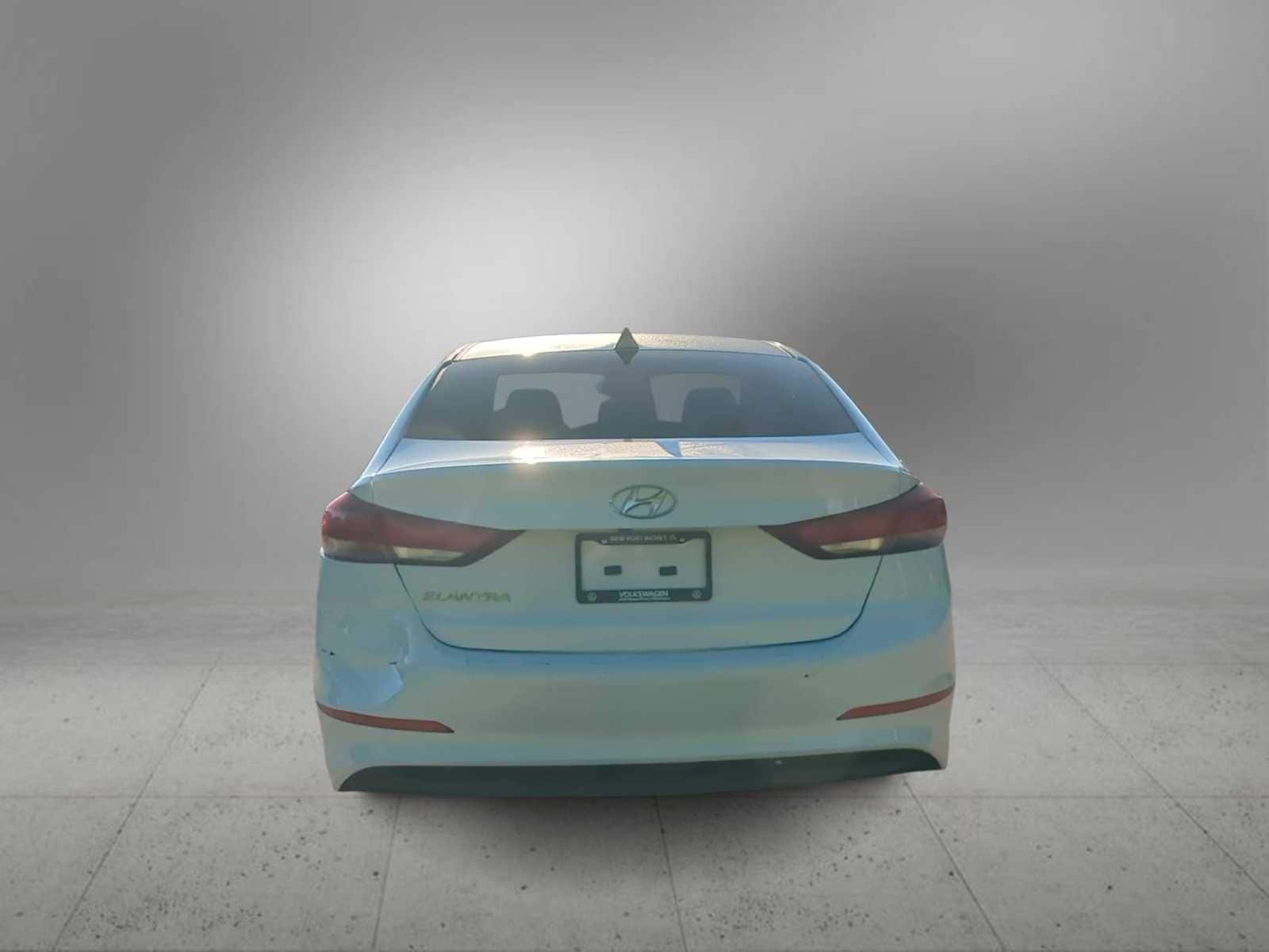 Thumbnail: 2017 Hyundai Elantra - 7