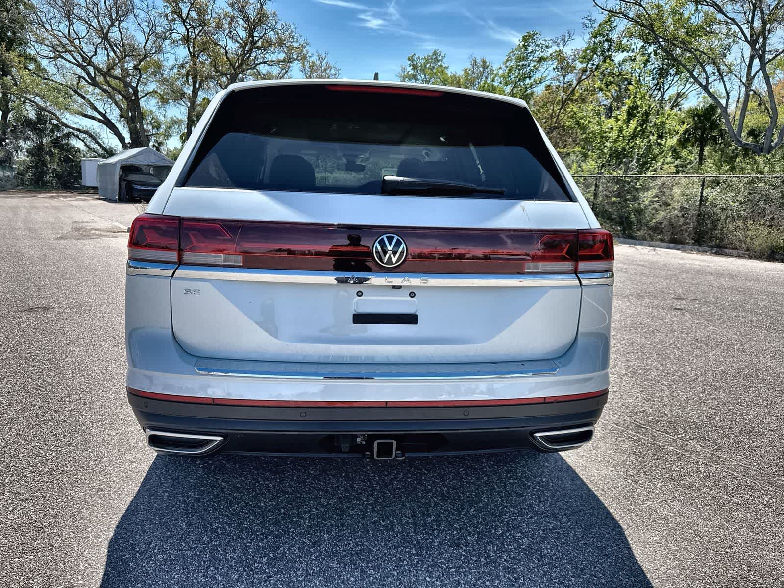 Thumbnail: 2026 Volkswagen Atlas - 4