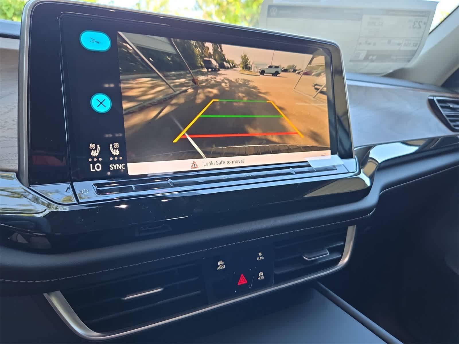 Thumbnail: 2026 Volkswagen Atlas - 28