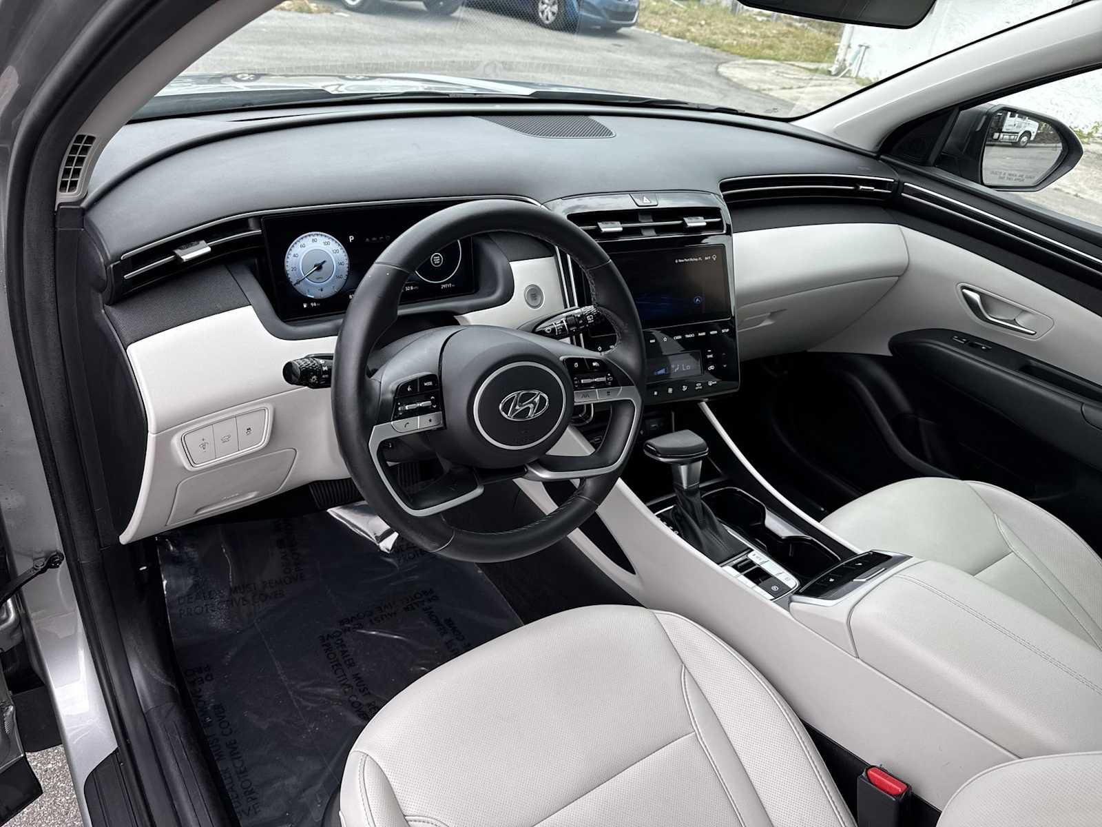Thumbnail: 2024 Hyundai Tucson - 3