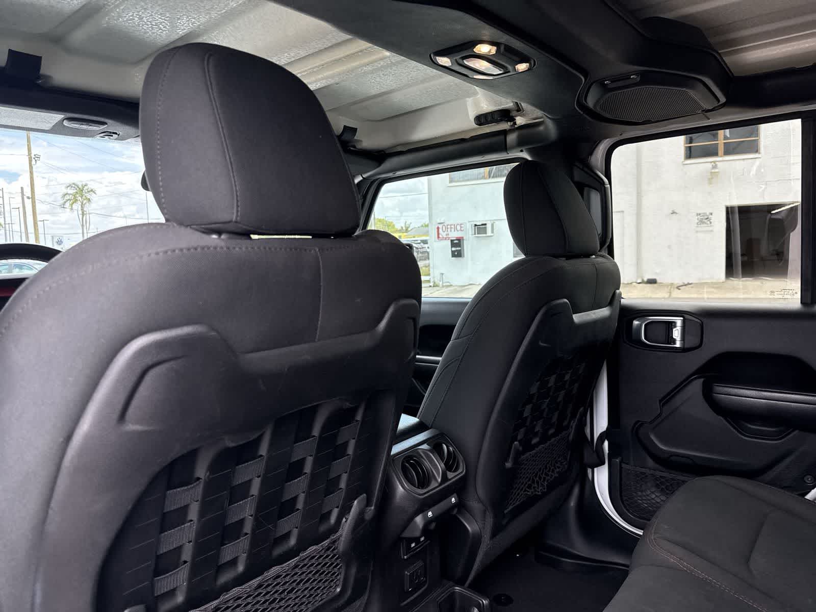 Thumbnail: 2021 Jeep Wrangler - 34
