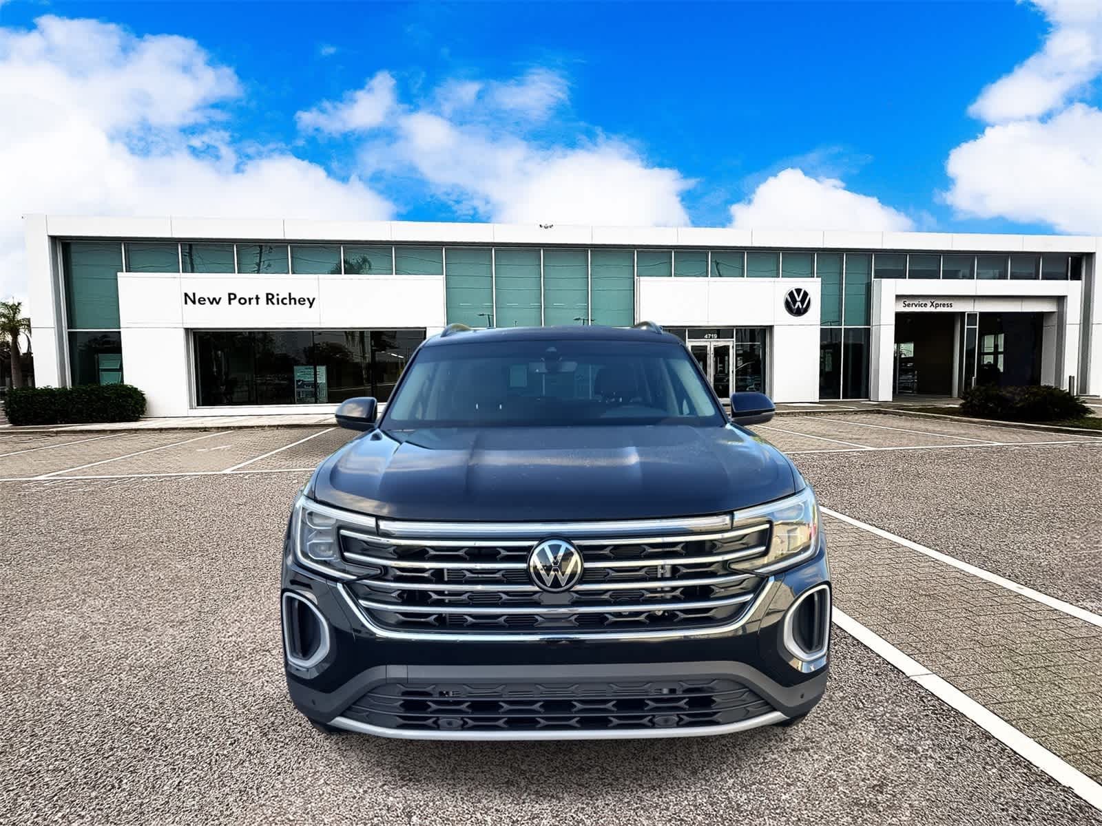 Thumbnail: 2026 Volkswagen Atlas - 3