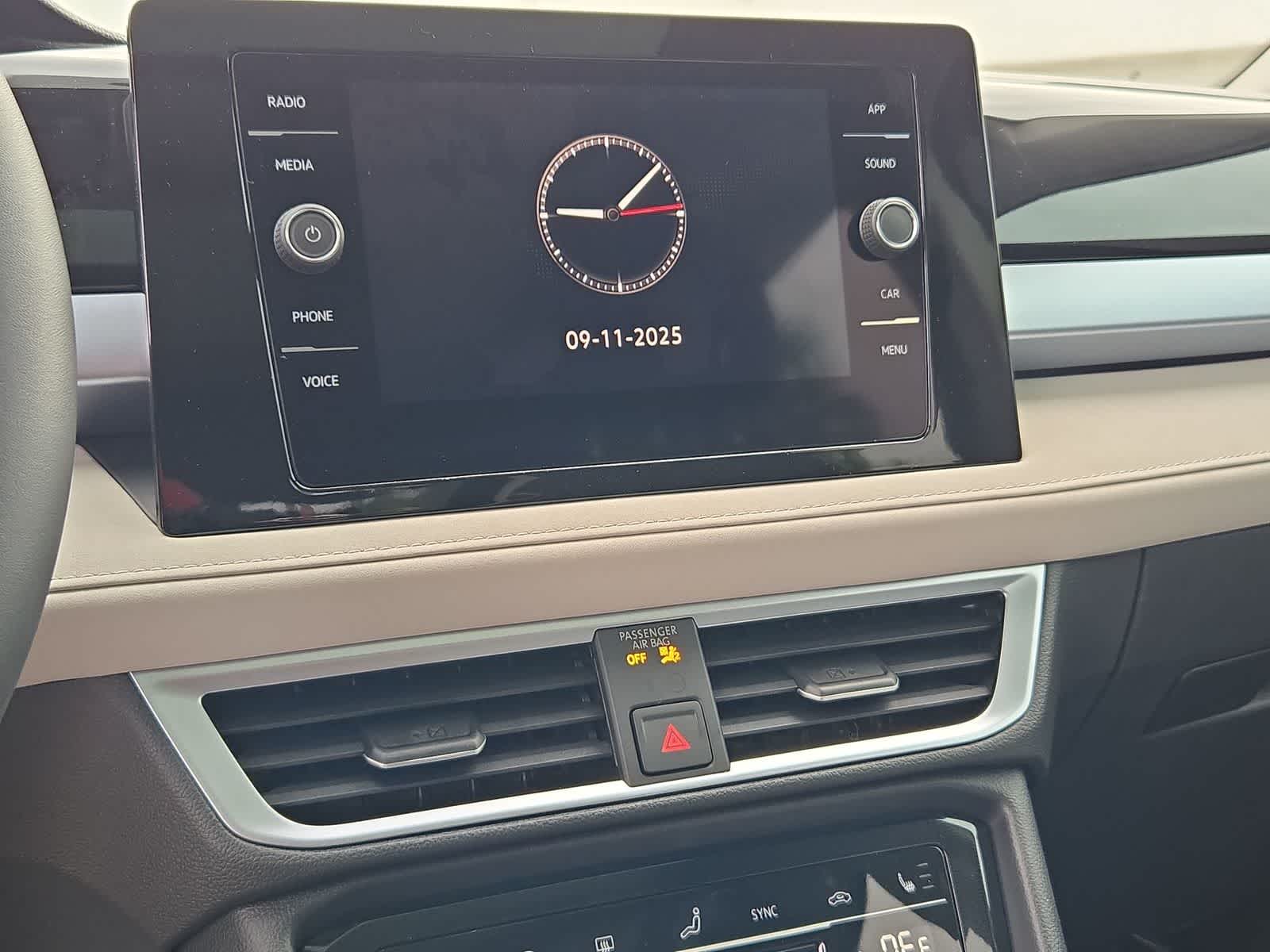 Thumbnail: 2025 Volkswagen Taos - 29