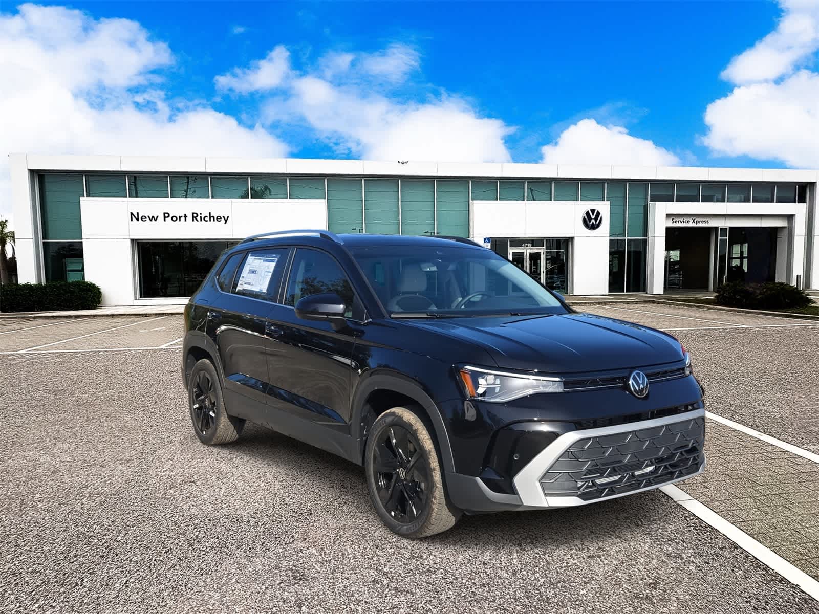 Thumbnail: 2025 Volkswagen Taos - 2