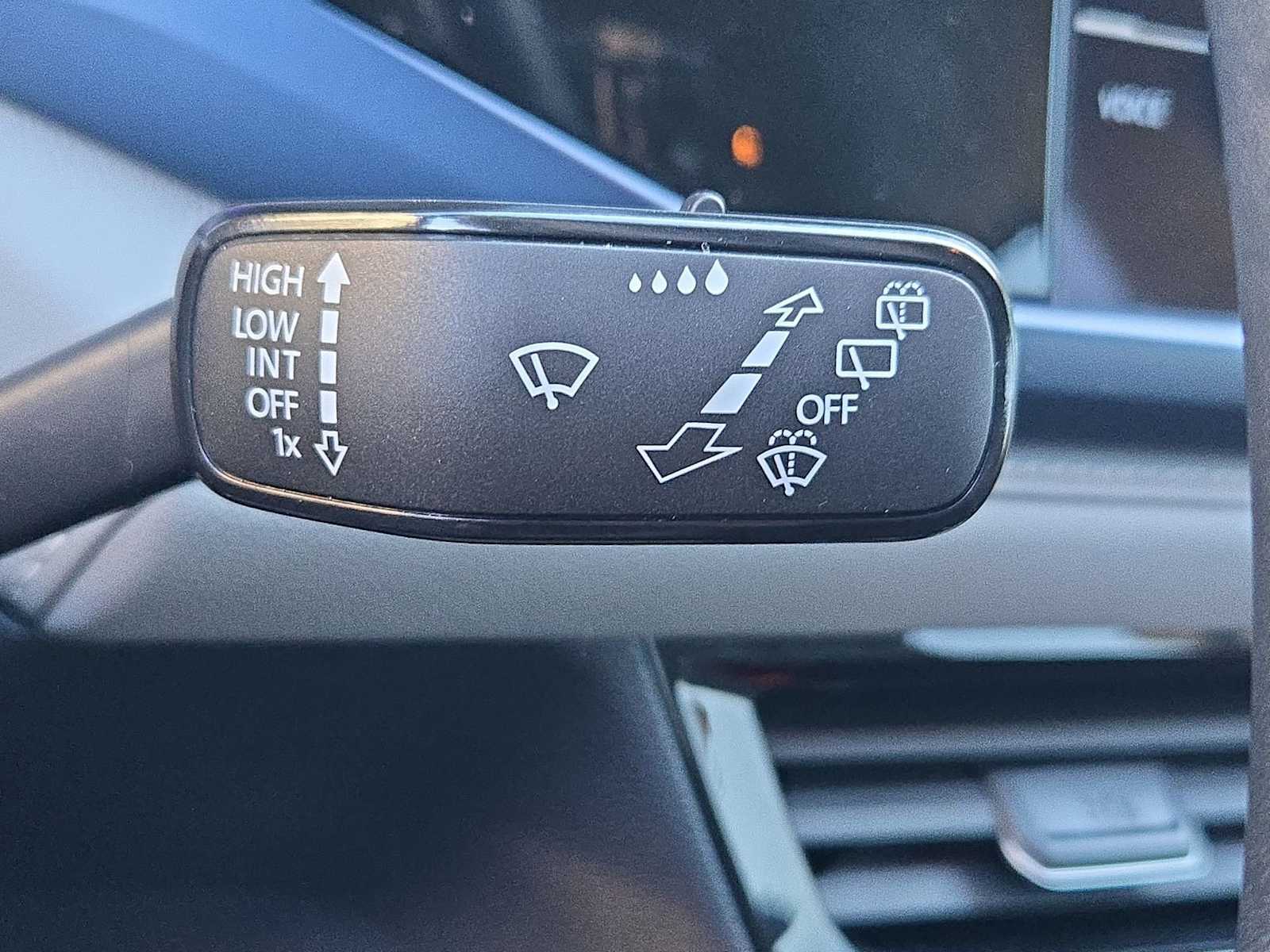 Thumbnail: 2024 Volkswagen Taos - 23