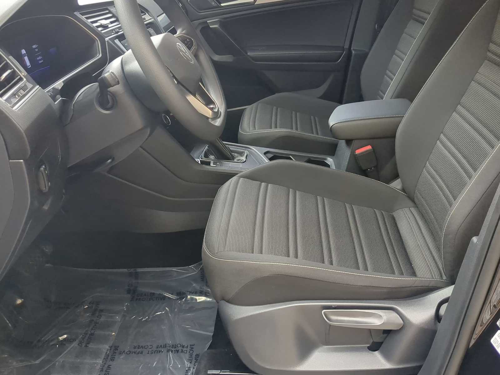 2023 Volkswagen Tiguan 2.0T 17