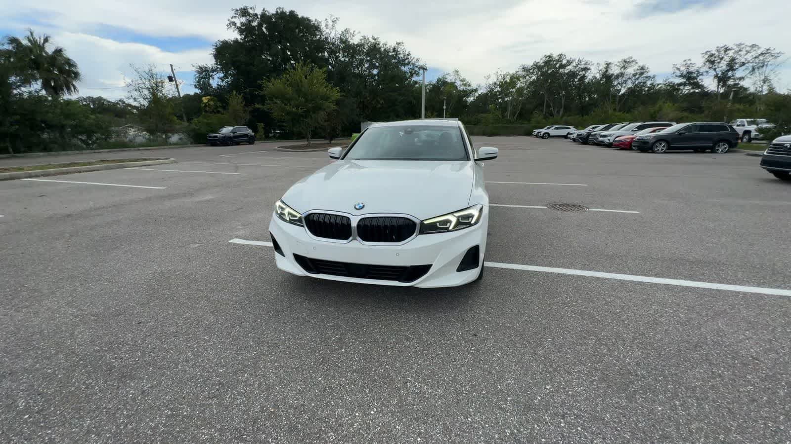 Thumbnail: 2025 BMW 3 Series - 2