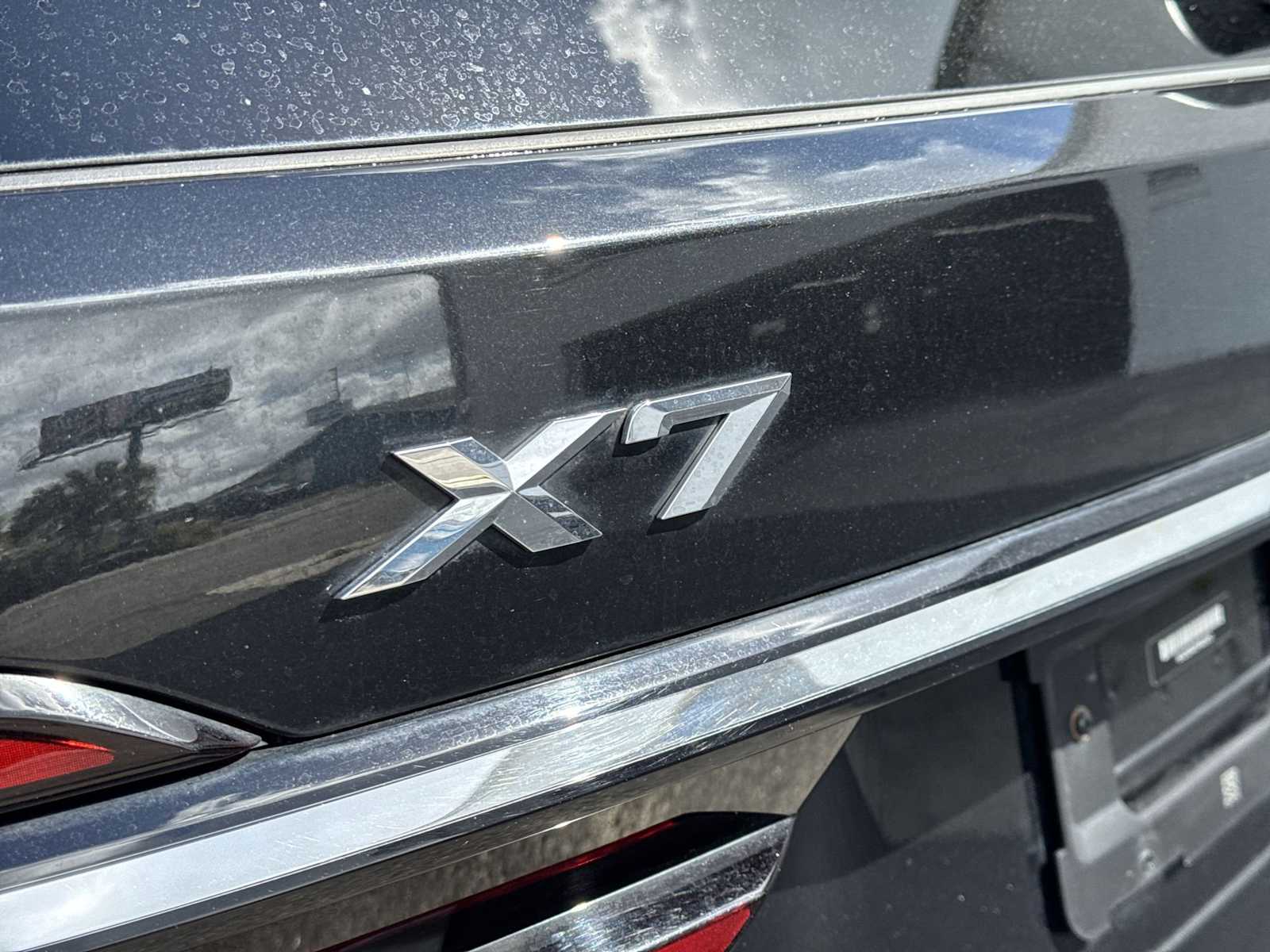 Thumbnail: 2023 BMW X7 - 11