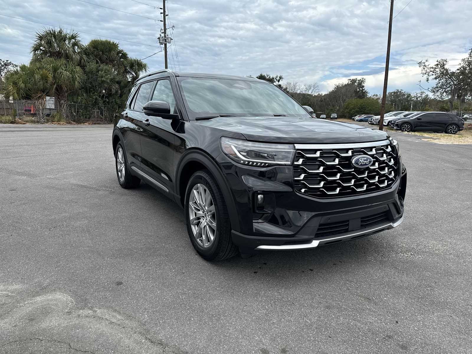 Thumbnail: 2025 Ford Explorer - 8