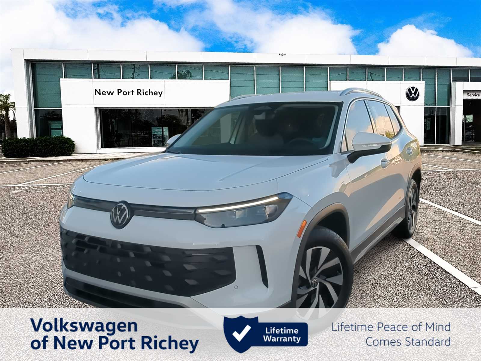 Thumbnail: 2025 Volkswagen Tiguan - 1