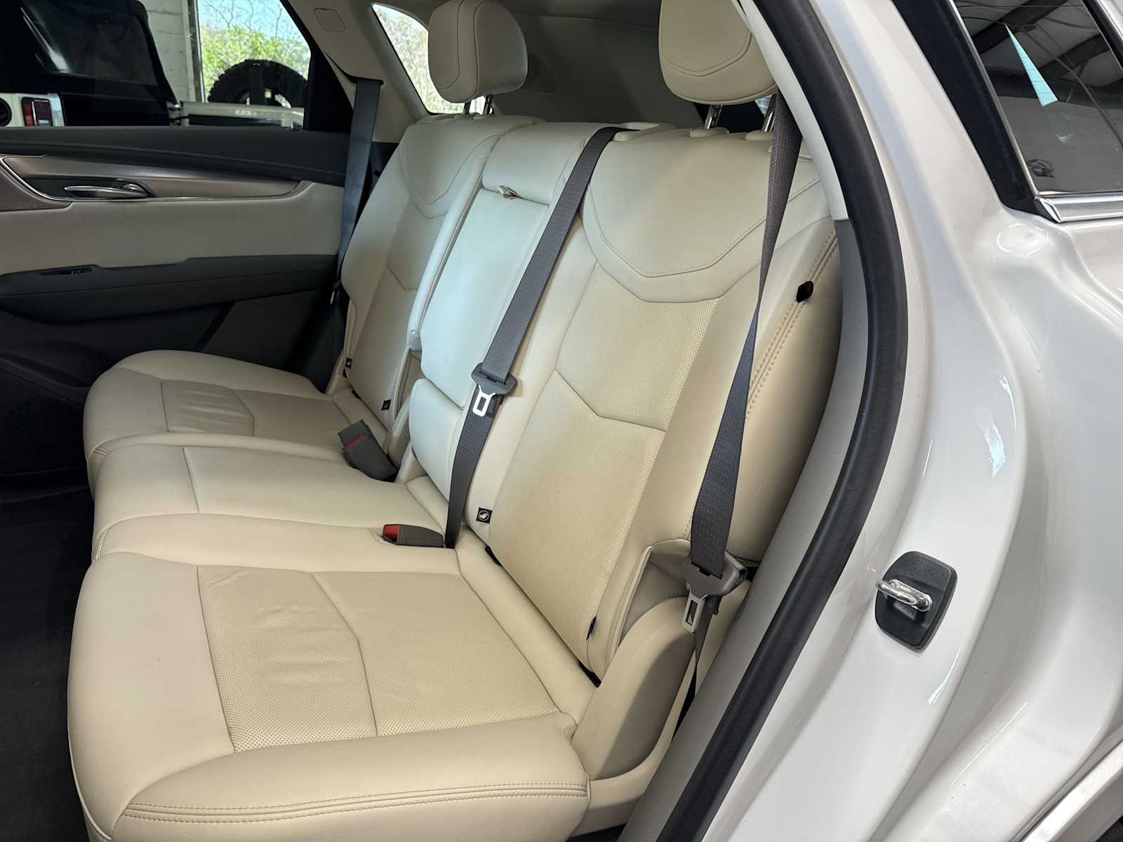 Thumbnail: 2021 Cadillac XT5 - 18