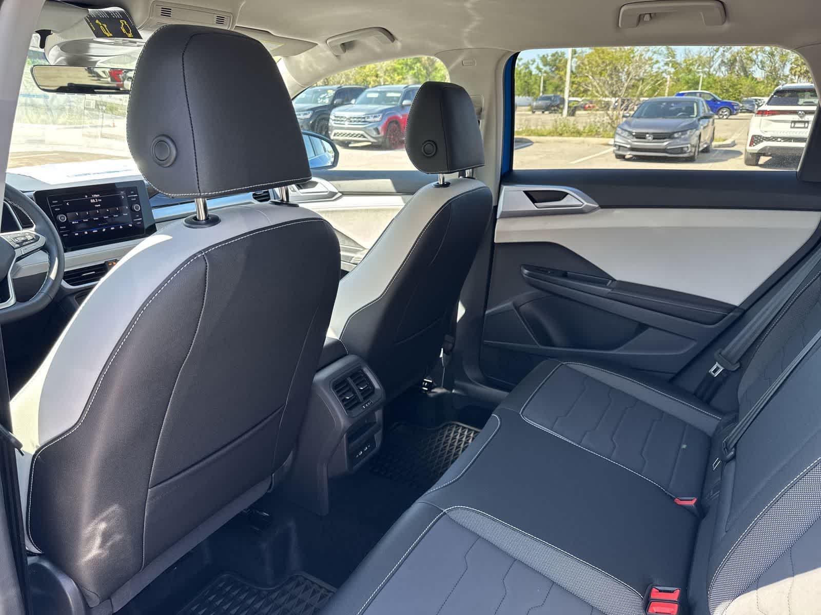 Thumbnail: 2026 Volkswagen Taos - 16