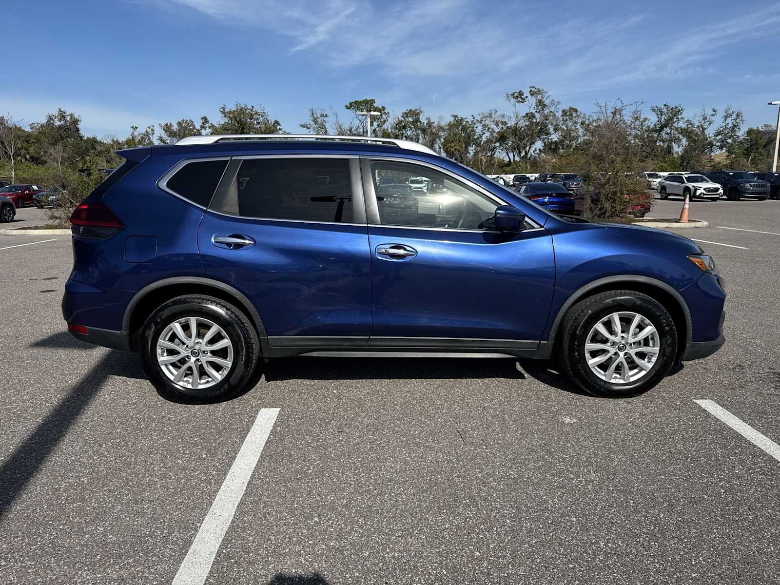 Thumbnail: 2018 Nissan Rogue - 7