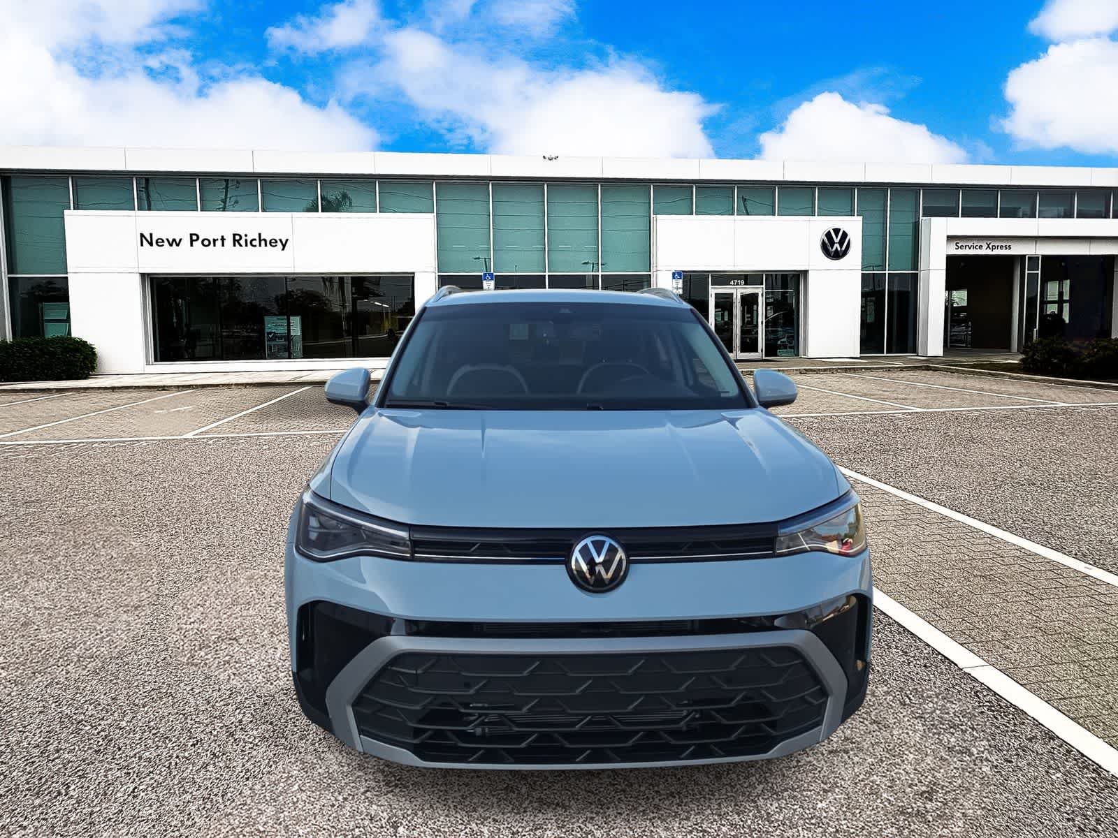 Thumbnail: 2025 Volkswagen Taos - 3