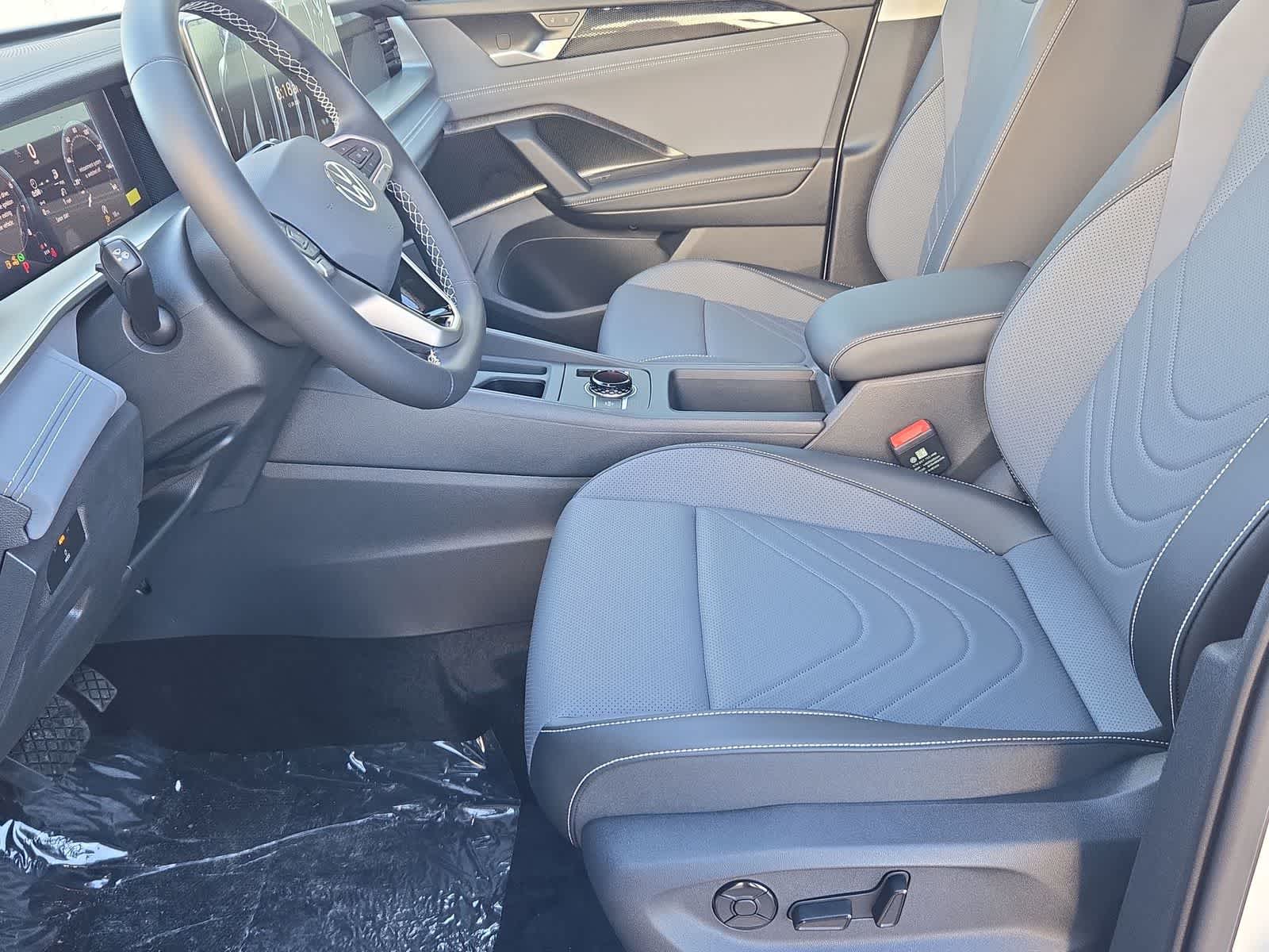 Thumbnail: 2026 Volkswagen Tiguan - 24