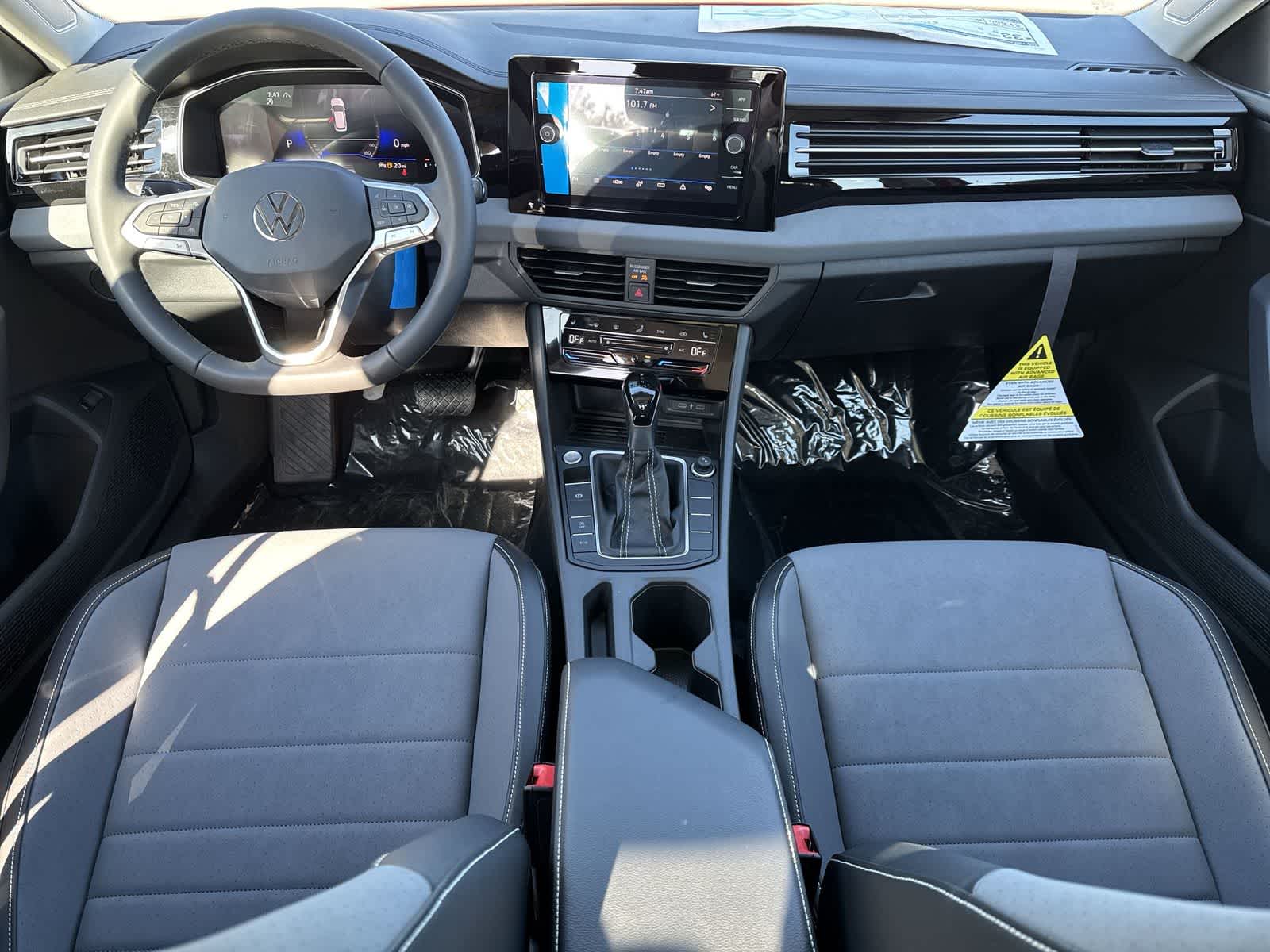 Thumbnail: 2026 Volkswagen Jetta - 14