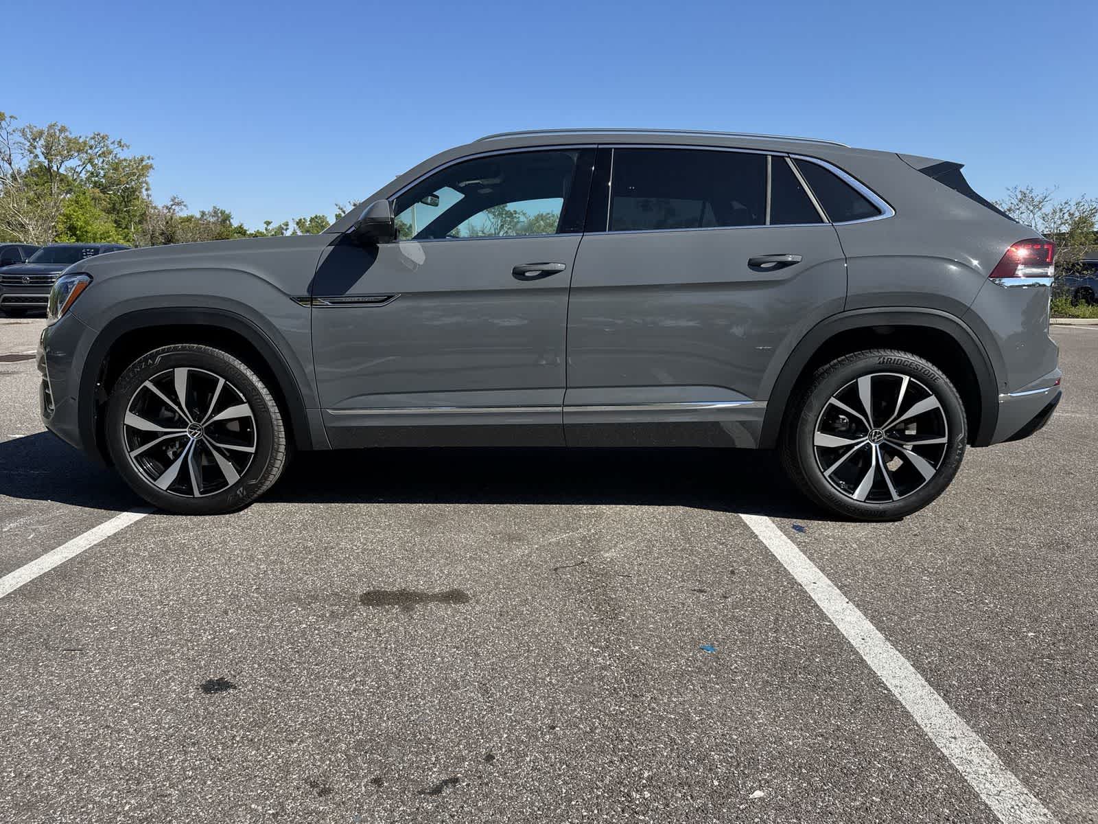 Thumbnail: 2026 Volkswagen Atlas - 3