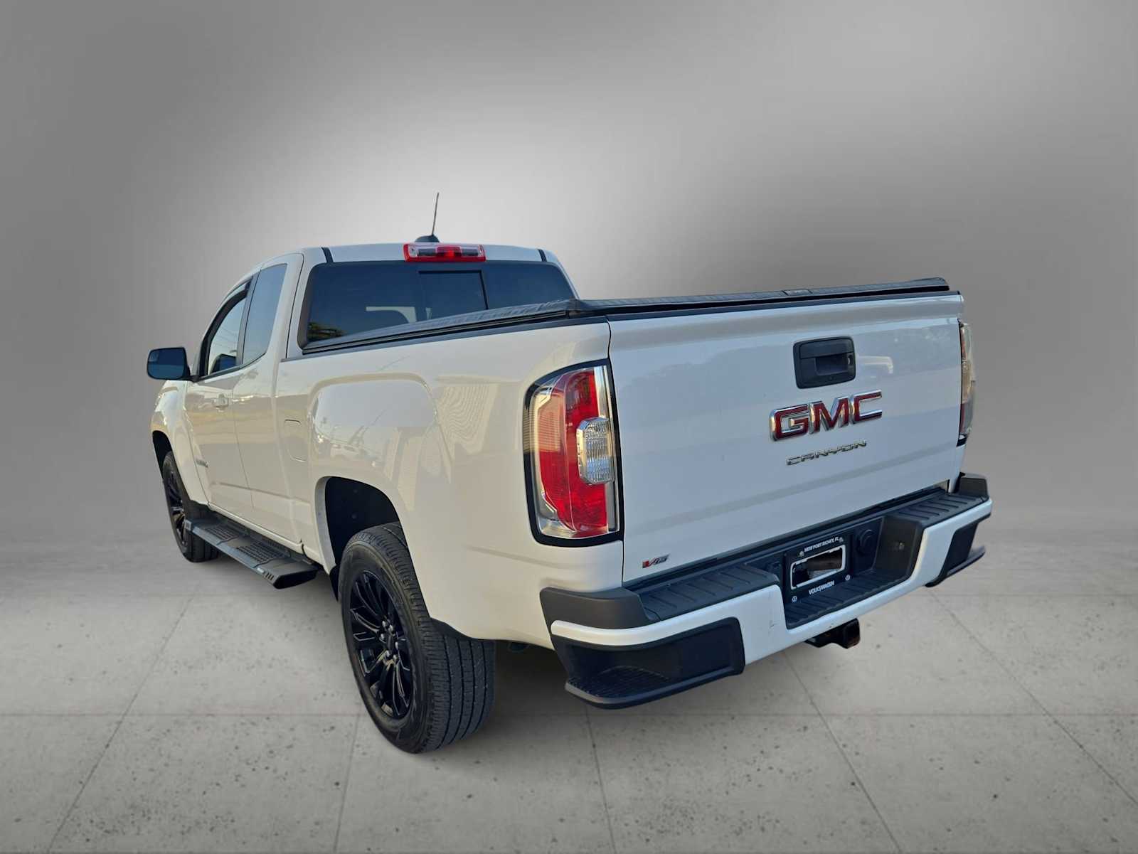 Thumbnail: 2022 GMC Canyon - 6