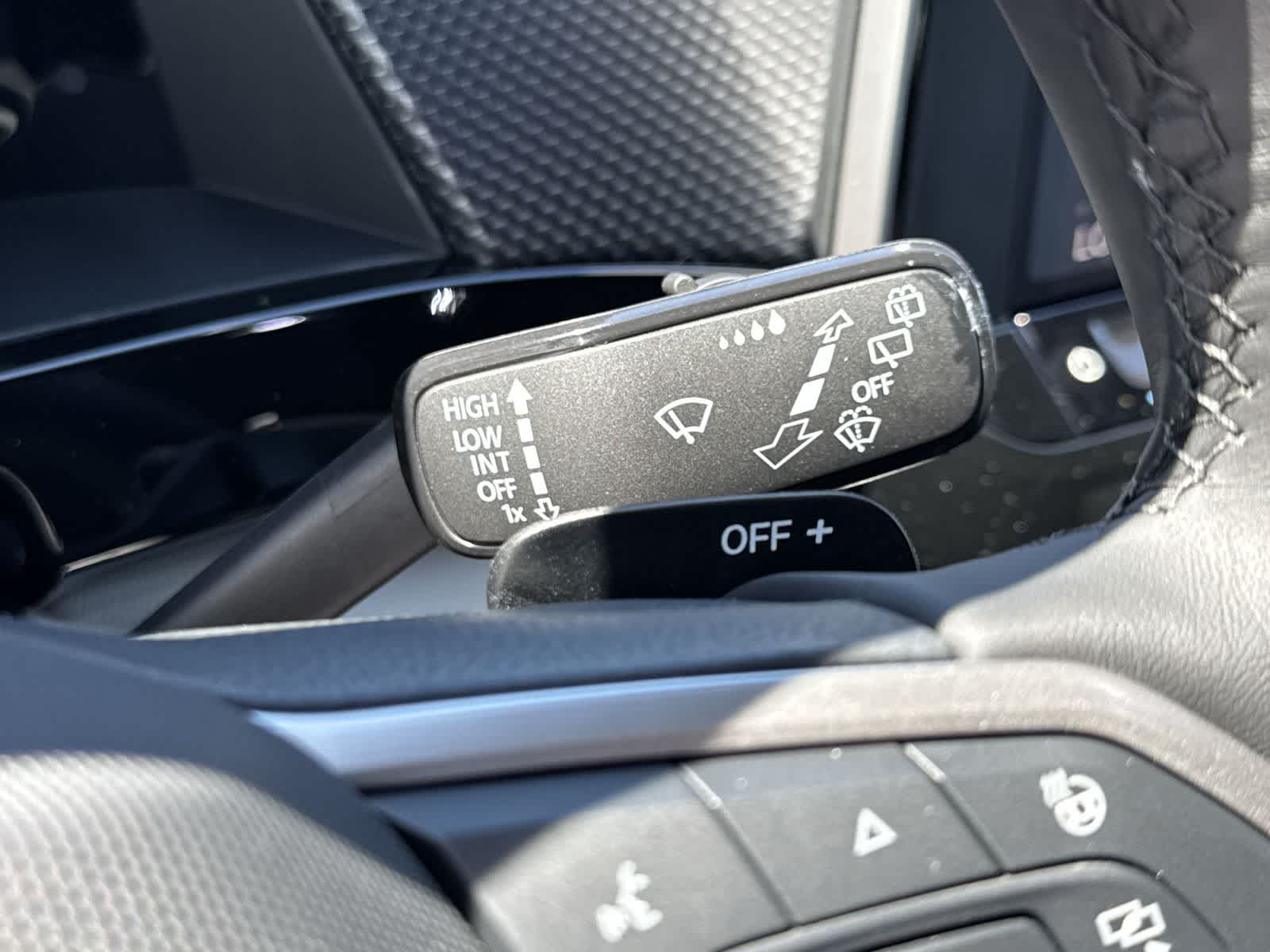 Thumbnail: 2026 Volkswagen Atlas - 25