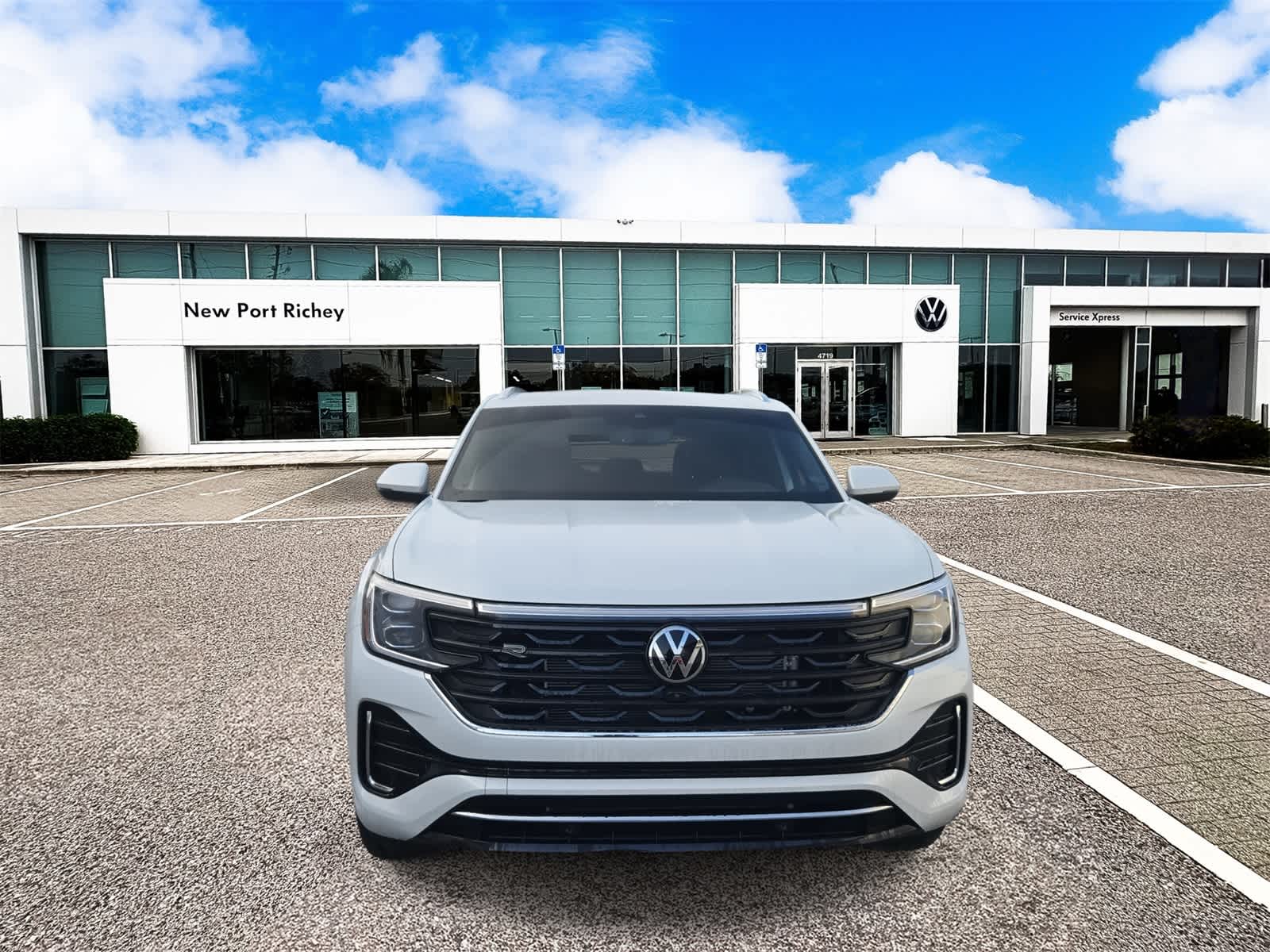 Thumbnail: 2026 Volkswagen Atlas - 3