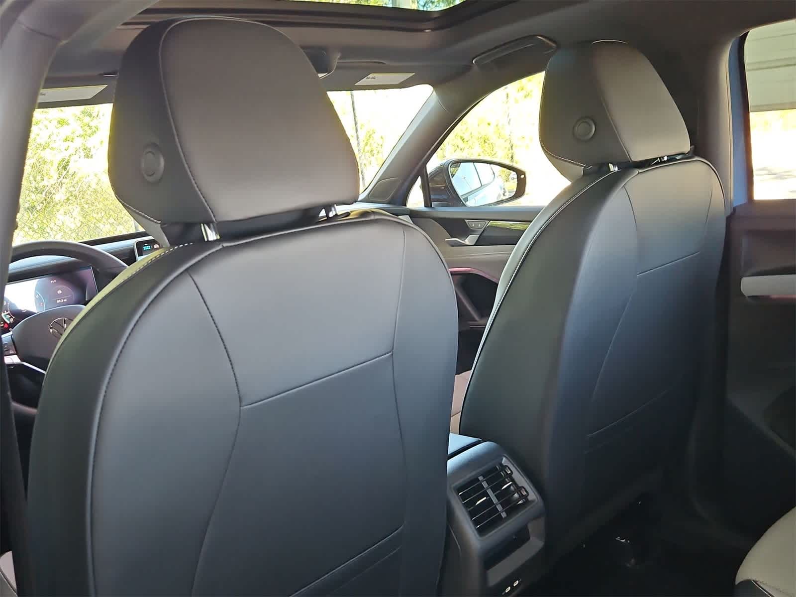 Thumbnail: 2026 Volkswagen Tiguan - 19