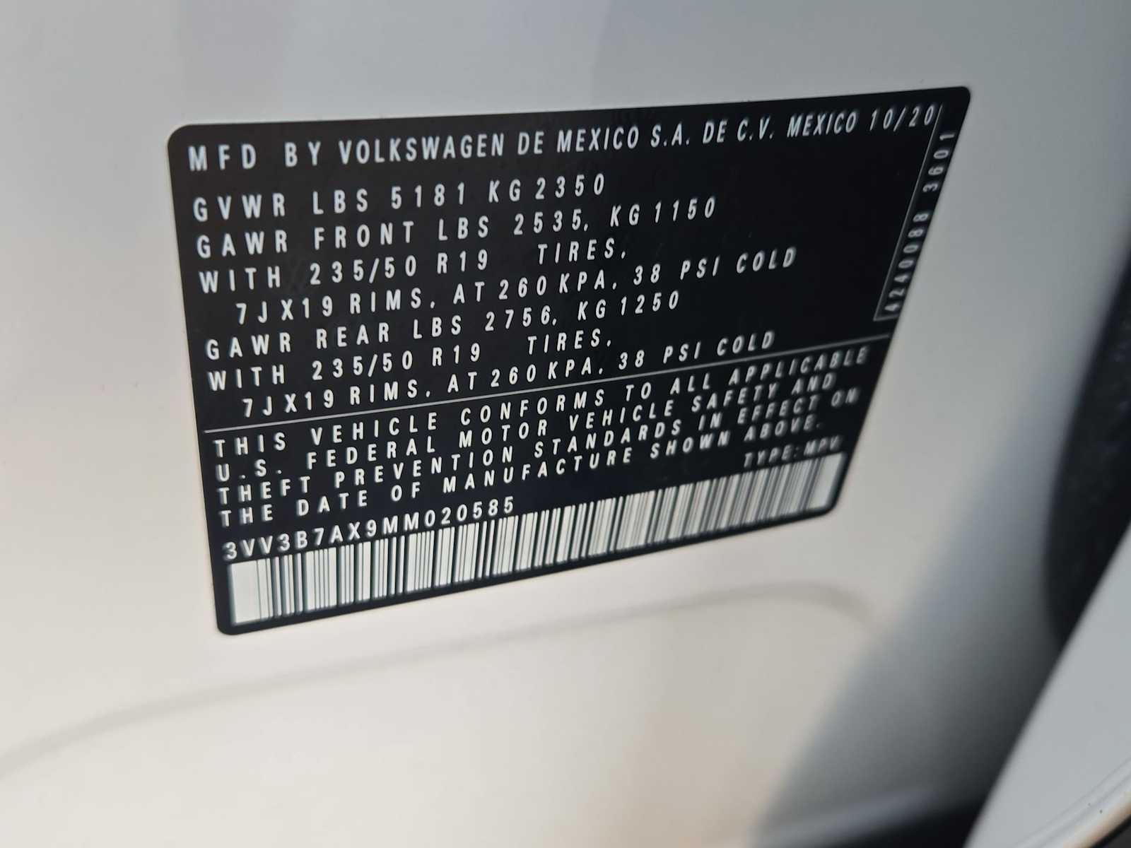 Thumbnail: 2021 Volkswagen Tiguan - 37