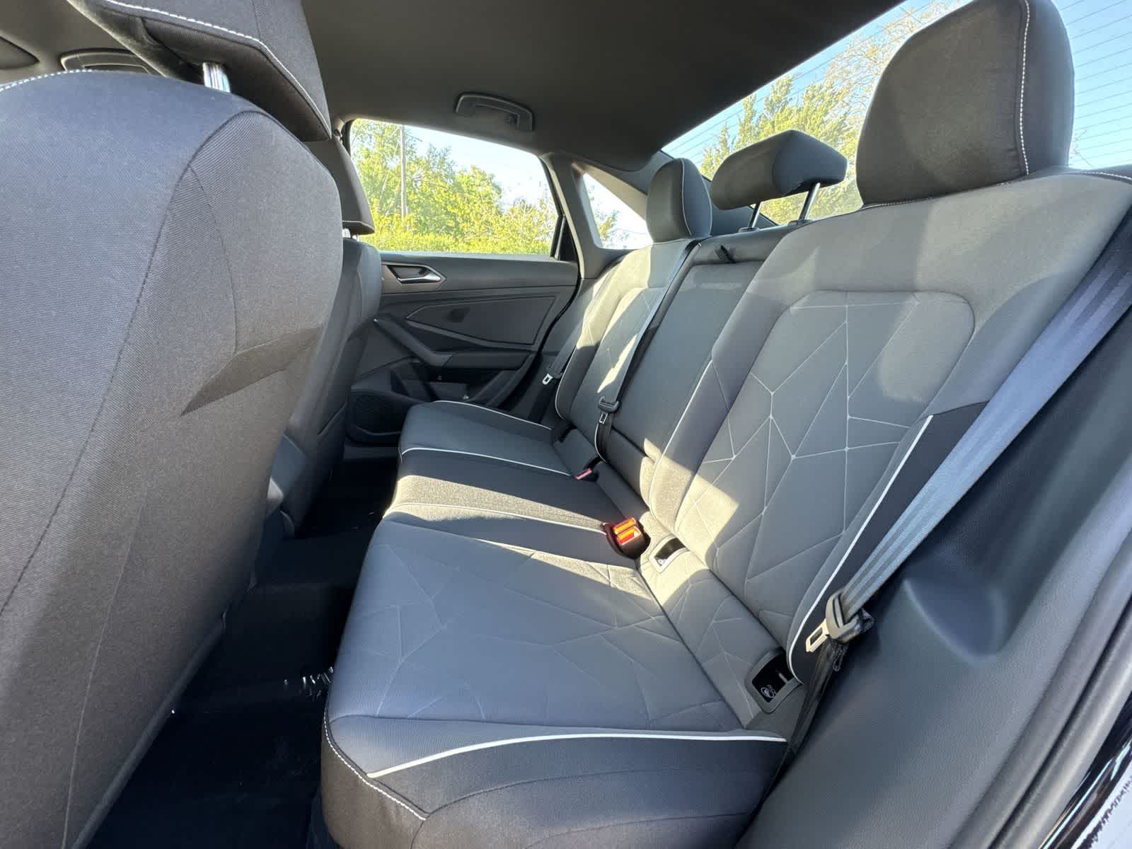 Thumbnail: 2026 Volkswagen Jetta - 18