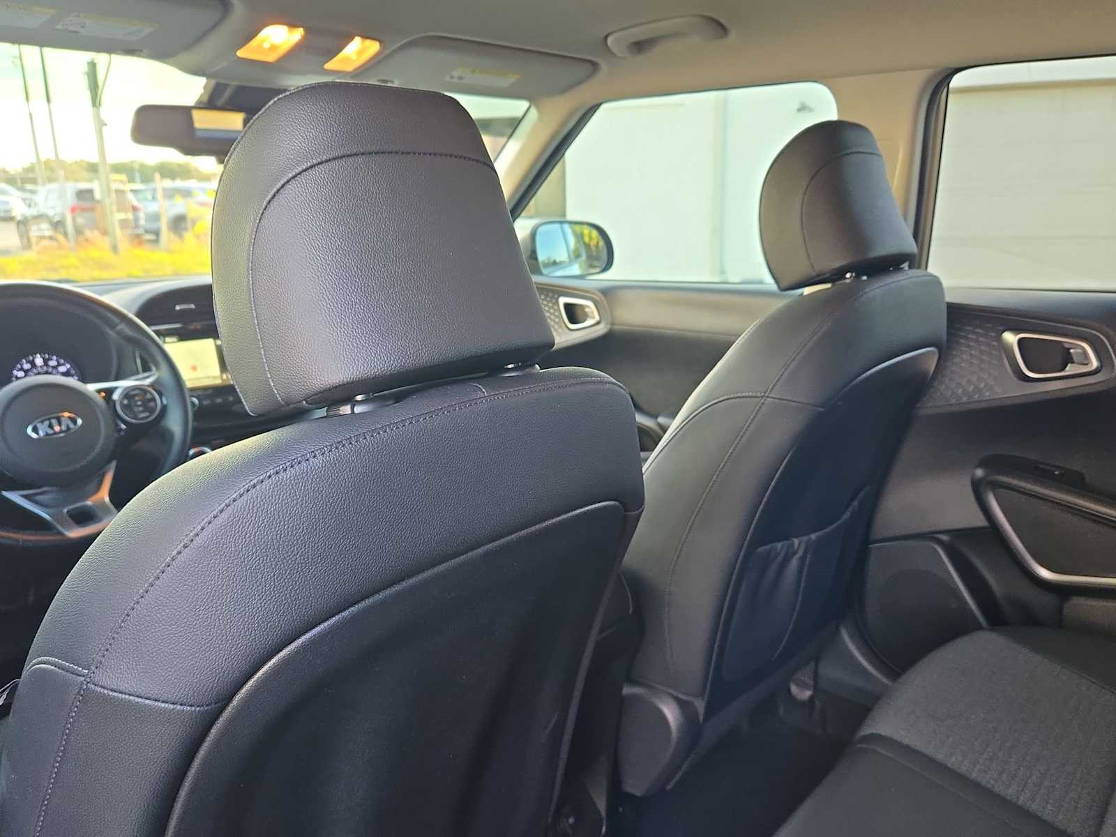 Thumbnail: 2020 Kia Soul - 18