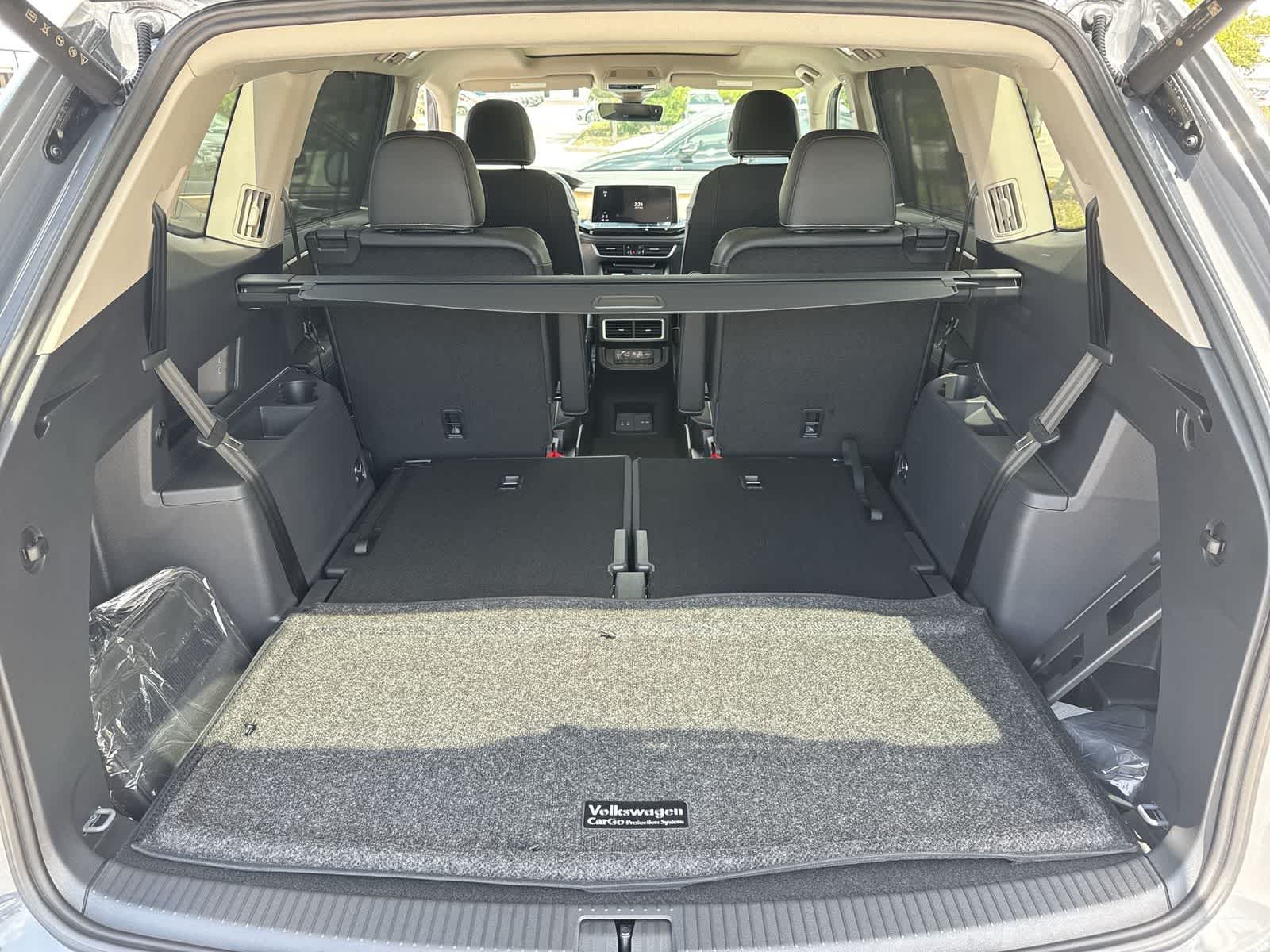 Thumbnail: 2026 Volkswagen Atlas - 32