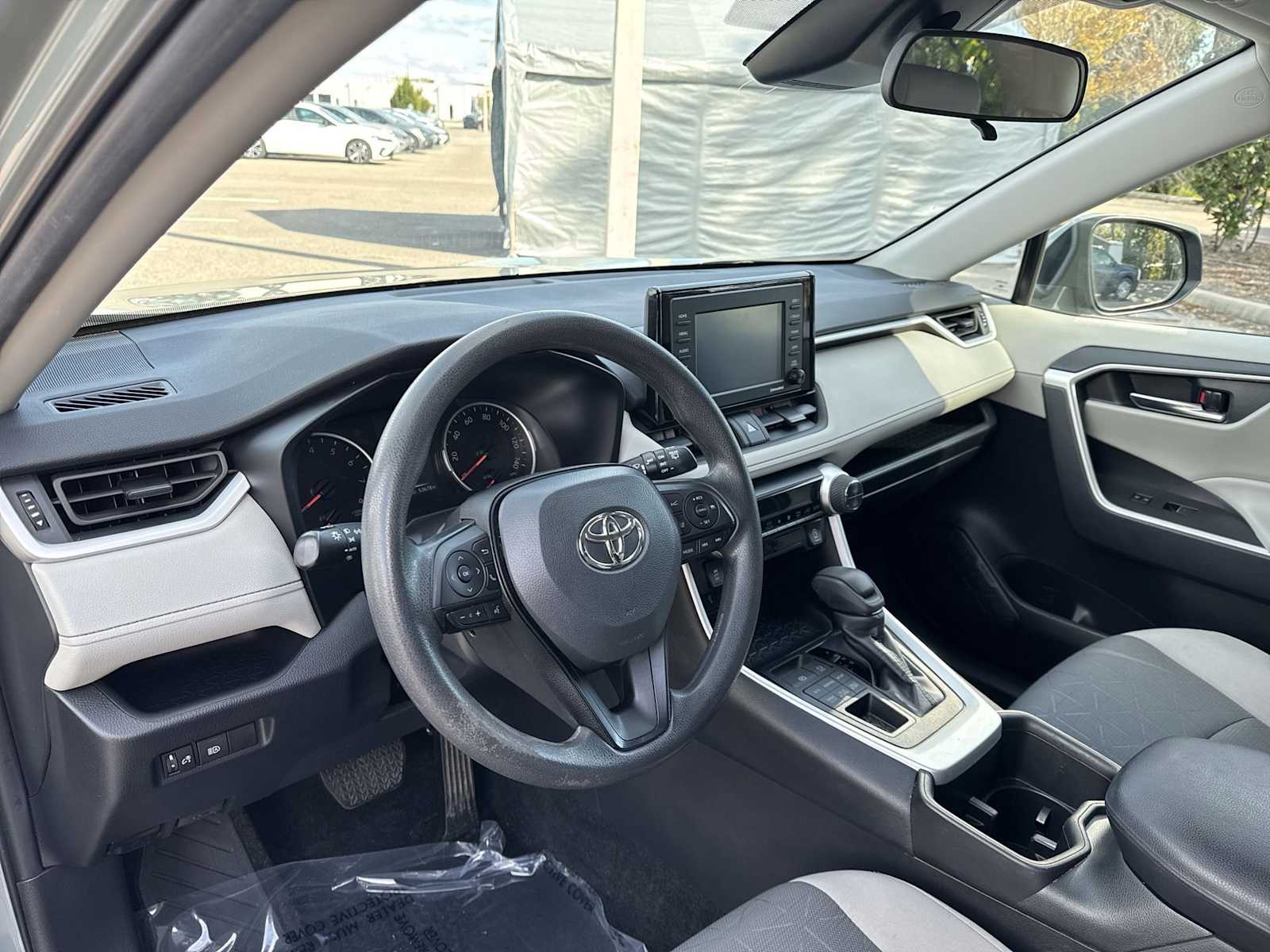 Thumbnail: 2022 Toyota RAV4 - 2