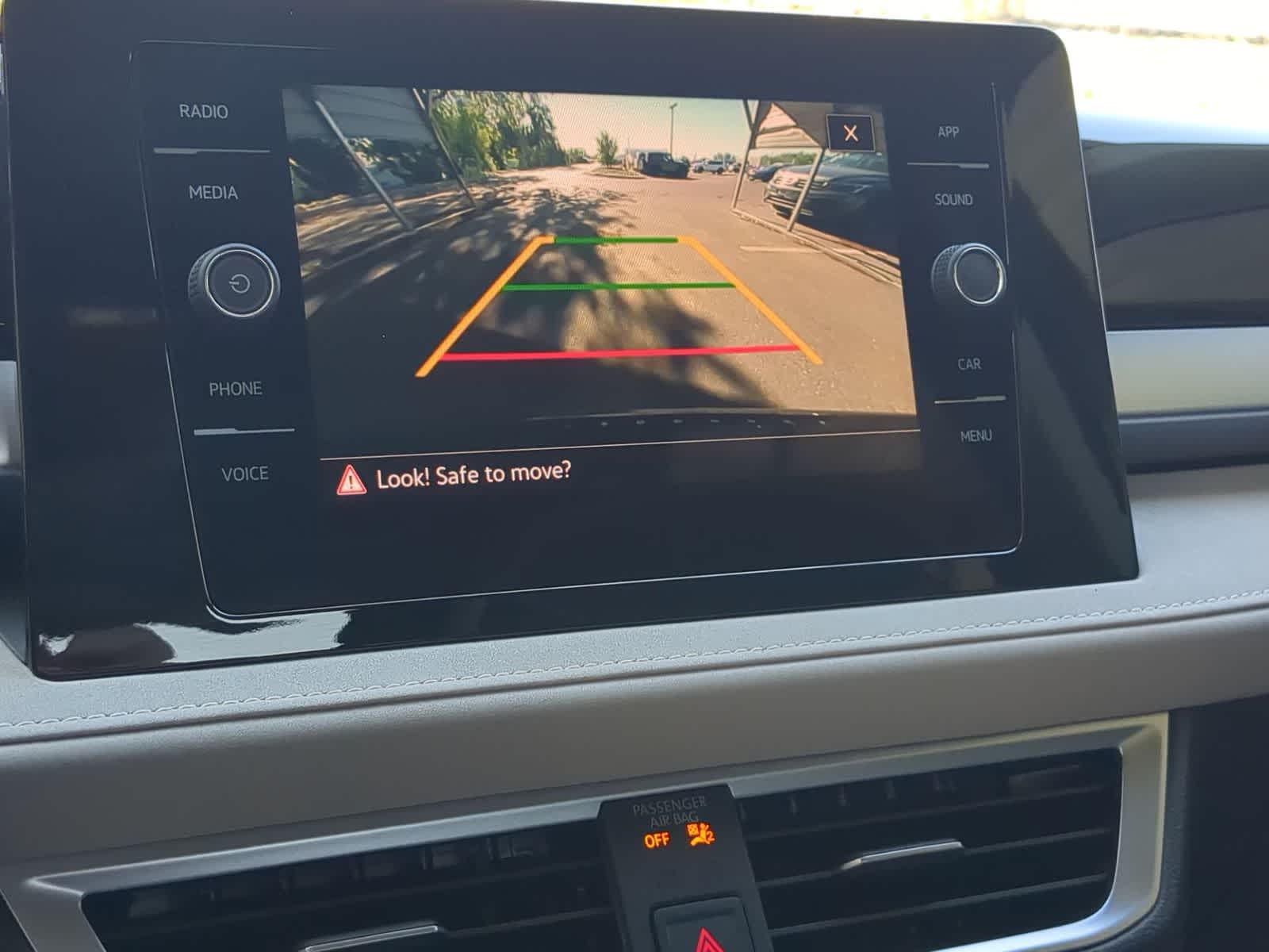 Thumbnail: 2025 Volkswagen Taos - 28