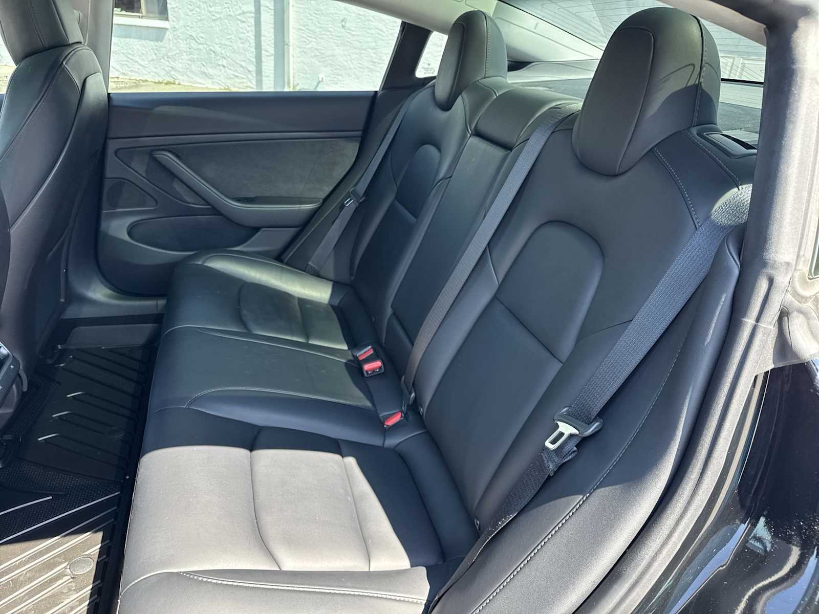 Thumbnail: 2020 Tesla Model 3 - 18