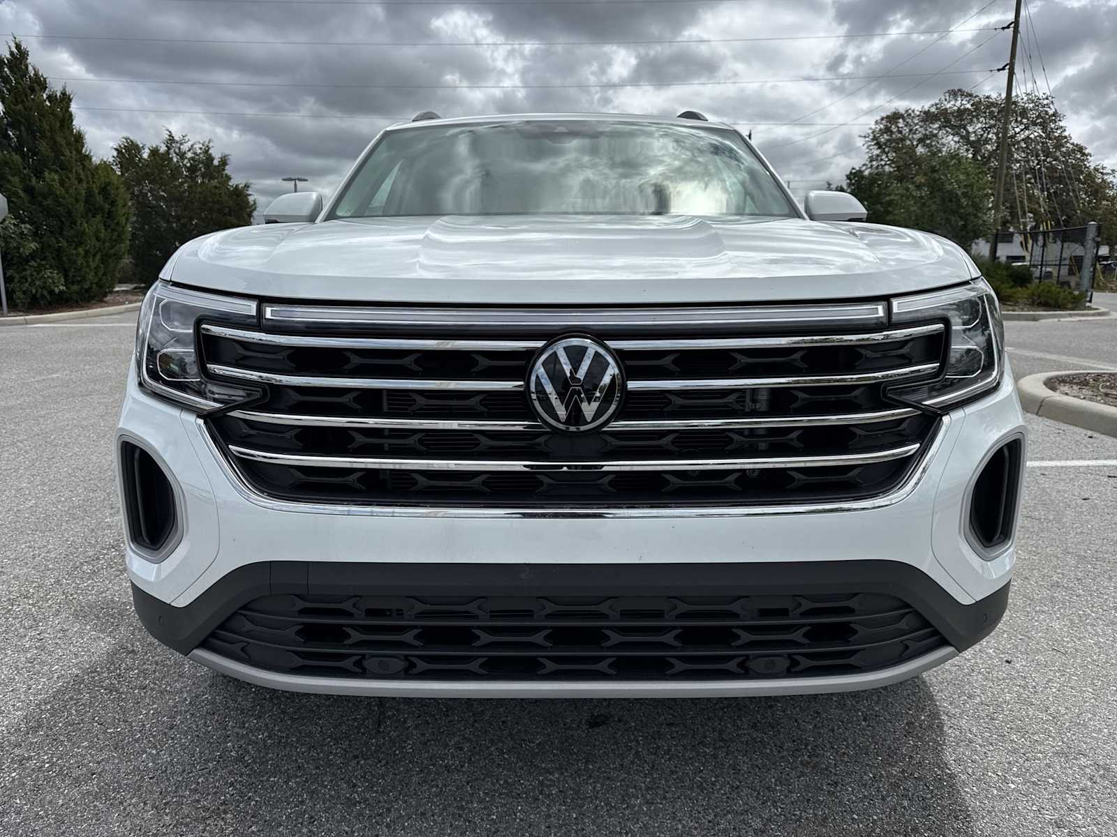 Thumbnail: 2025 Volkswagen Atlas - 9