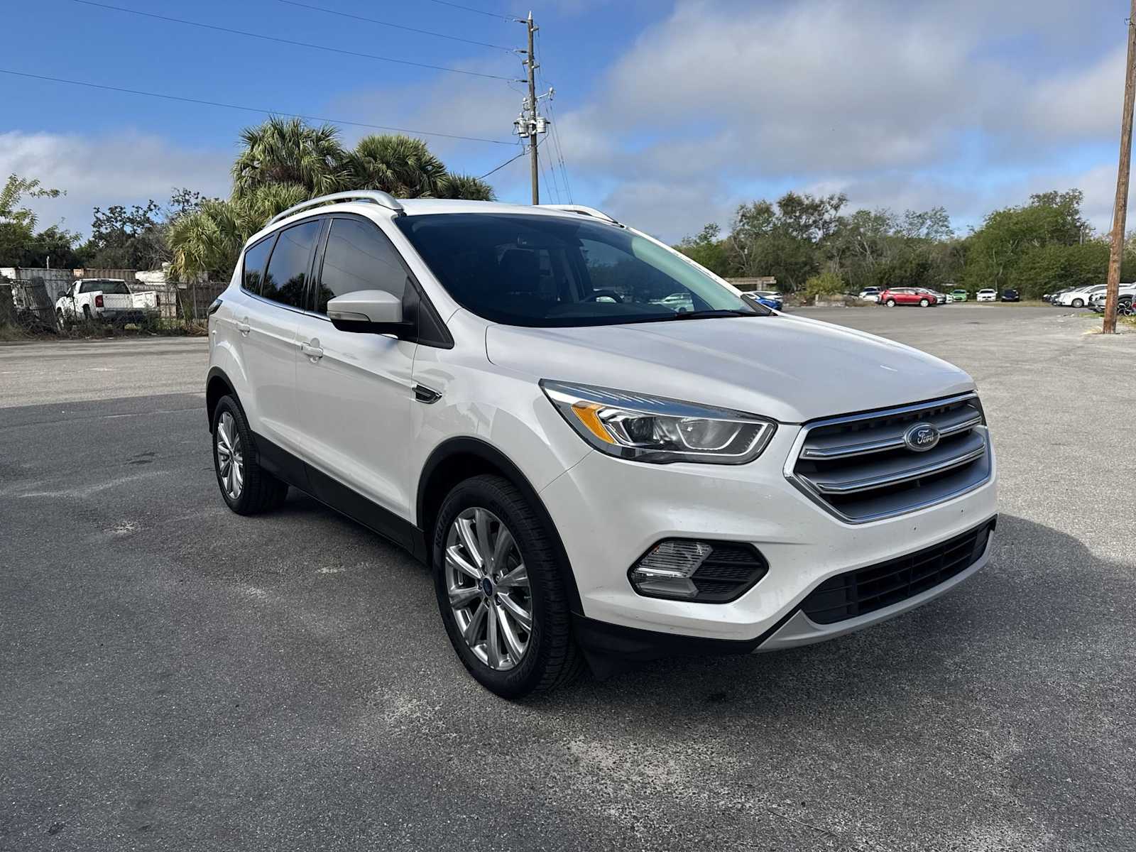 Thumbnail: 2017 Ford Escape - 16